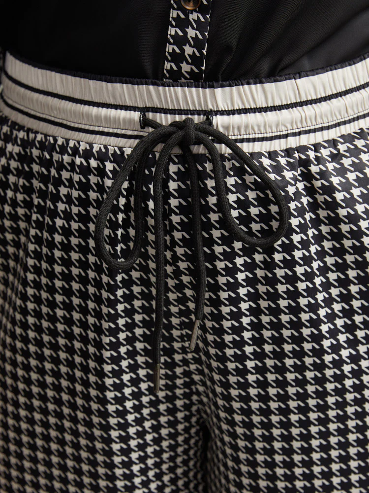 Houndstooth Drawstring Straight Leg Pants - Image 5