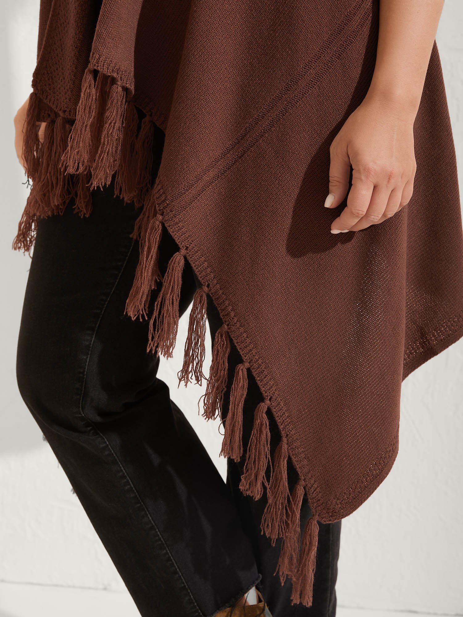 Irregular Hem Sleeveless Tassel Cardigan - Image 2