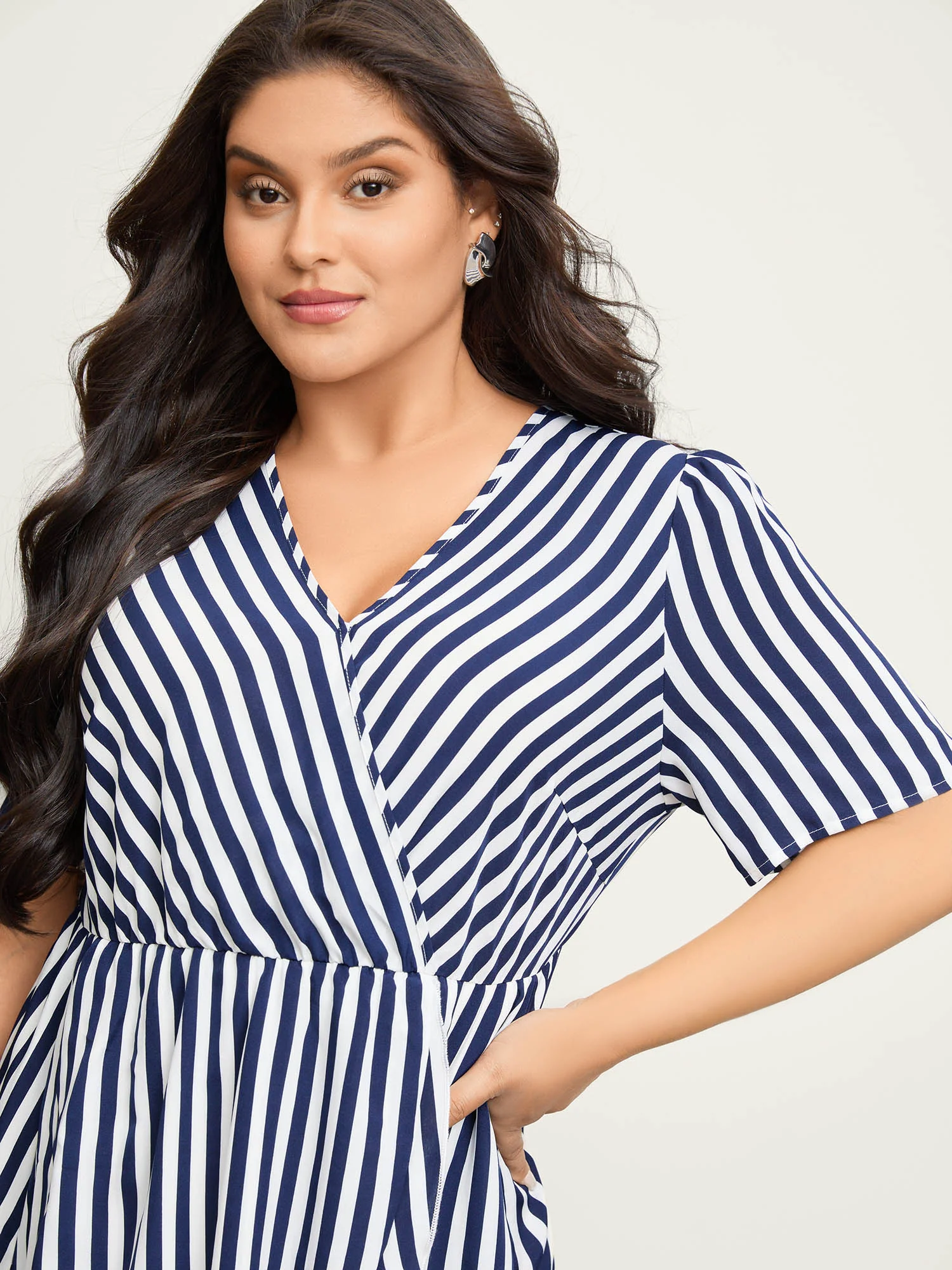 Irregular Stripes High-Waist Pockets Midi Dress - Image 2