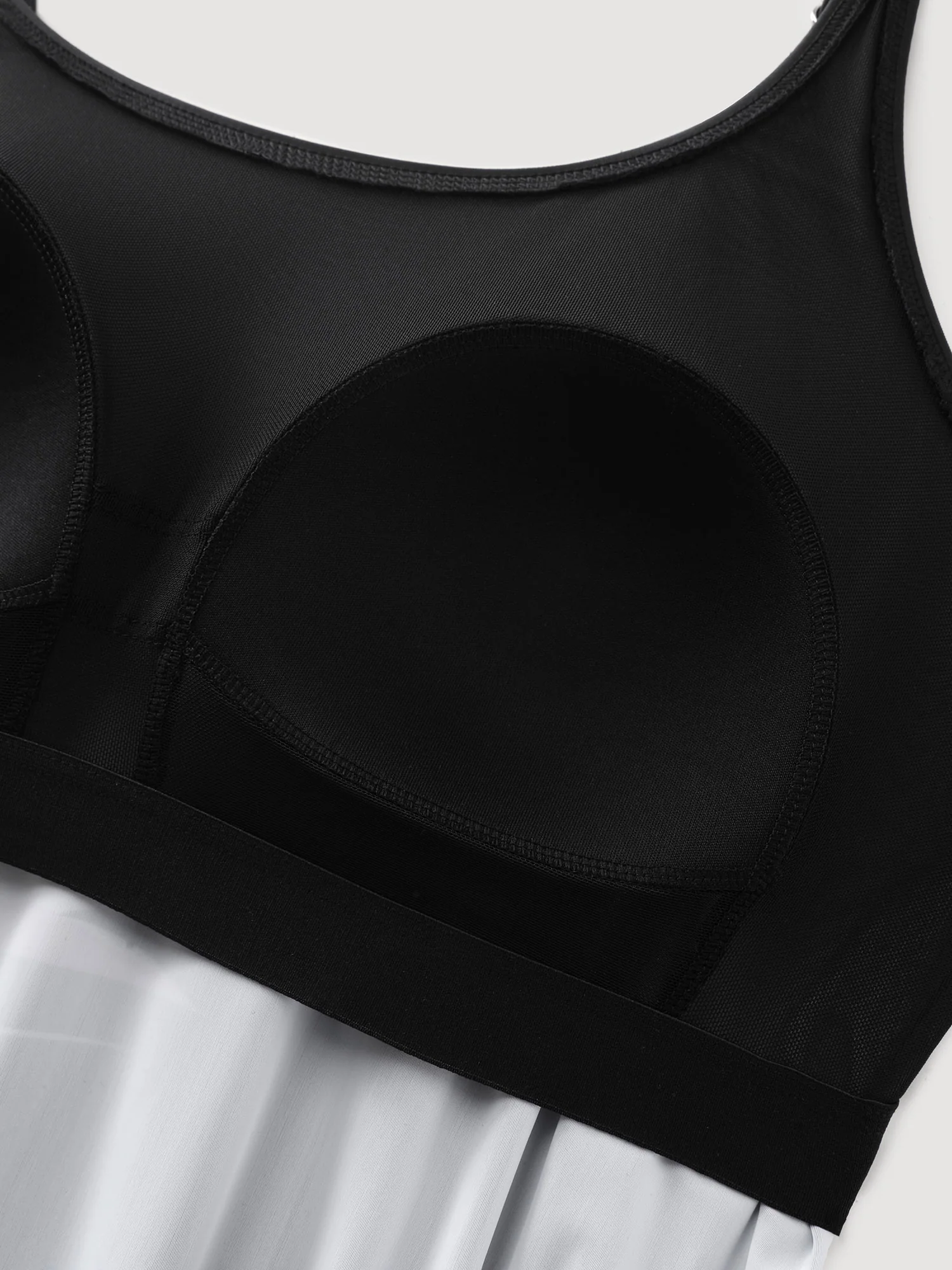 Island Pattern Pockets One-Piece Swimsuit - Image 6