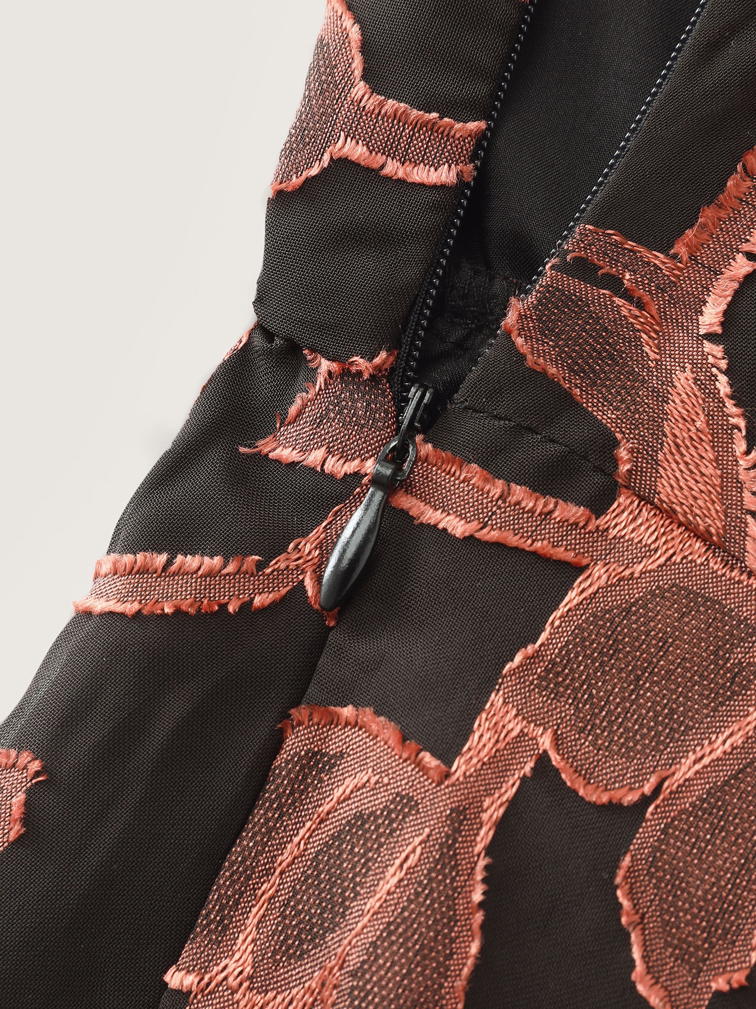 Jacquard Chiffon Knotted Waist Midi Dress - Image 5