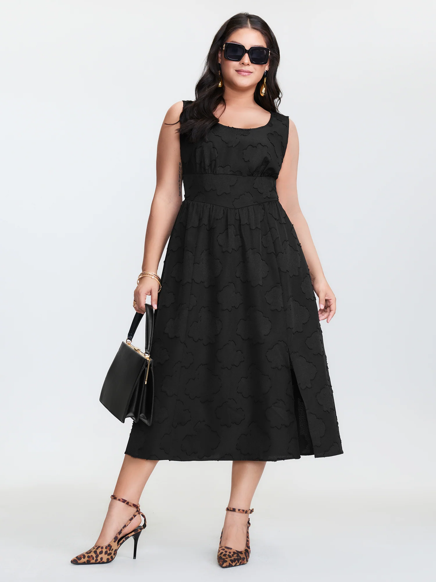 Jacquard Pockets Slit Shirred Back Midi Dress - Image 3