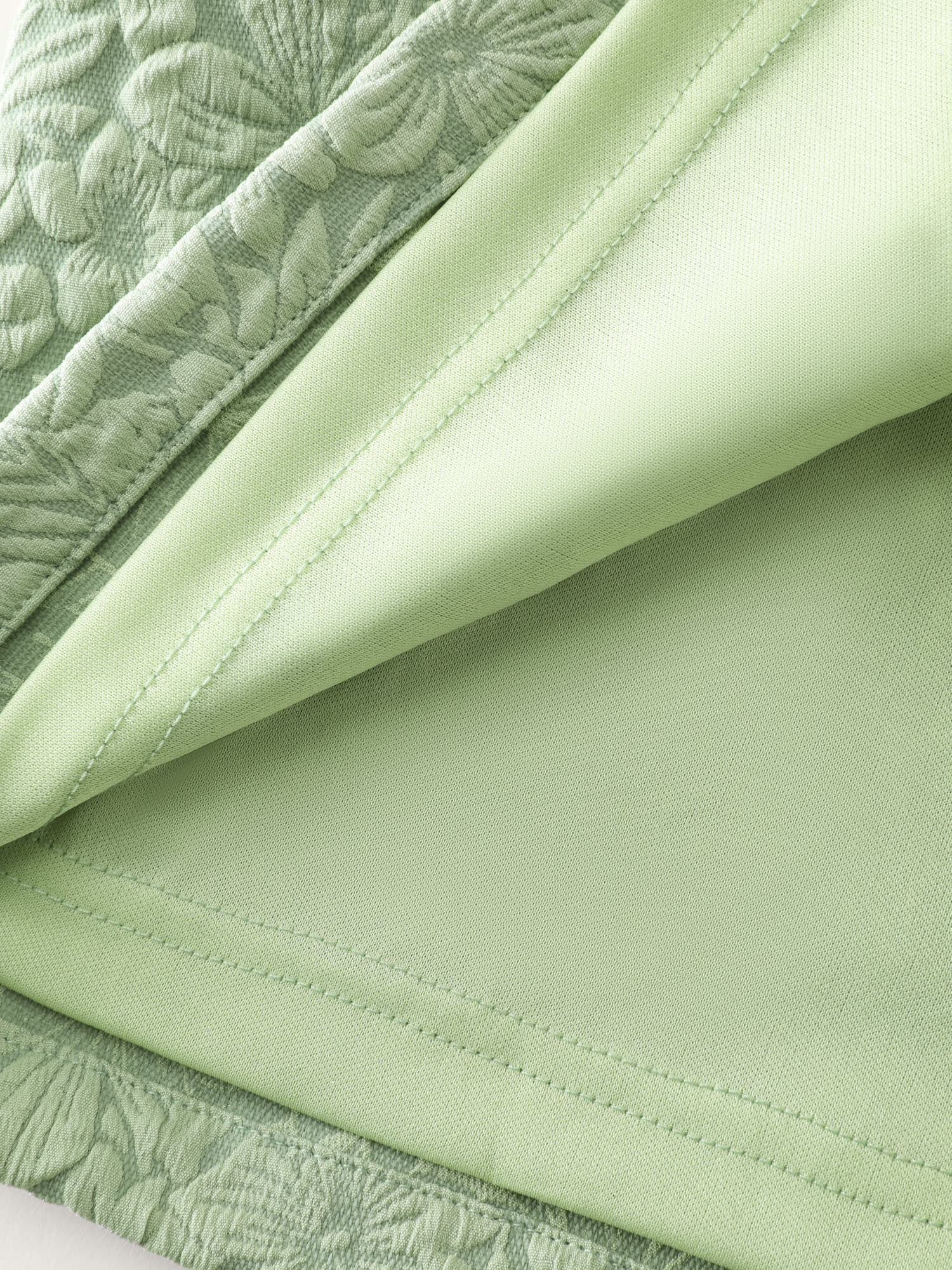 Jacquard Textured Wide Leg Shorts - Image 8