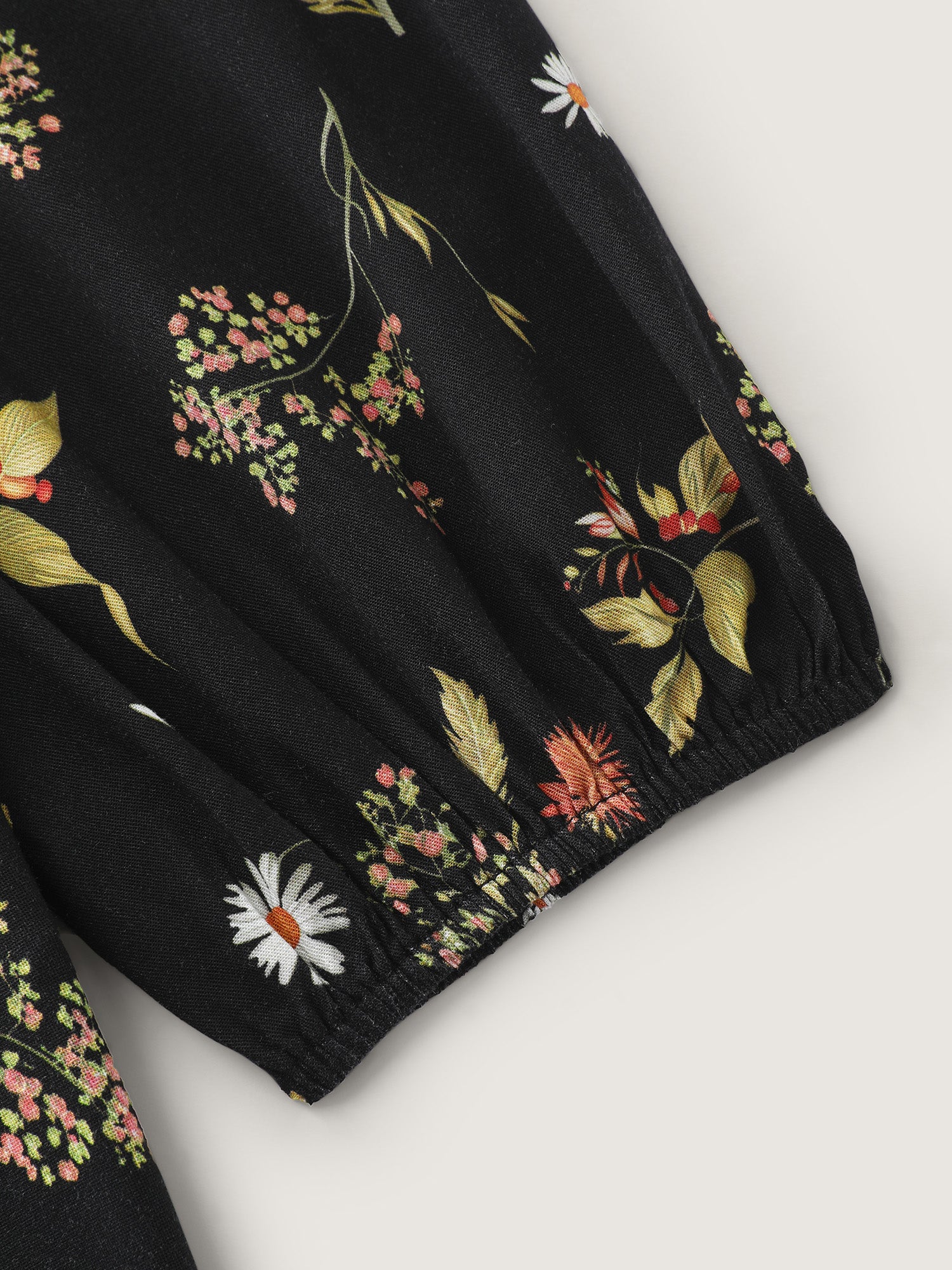 Keep it Floral Flowy Blouse - Image 7