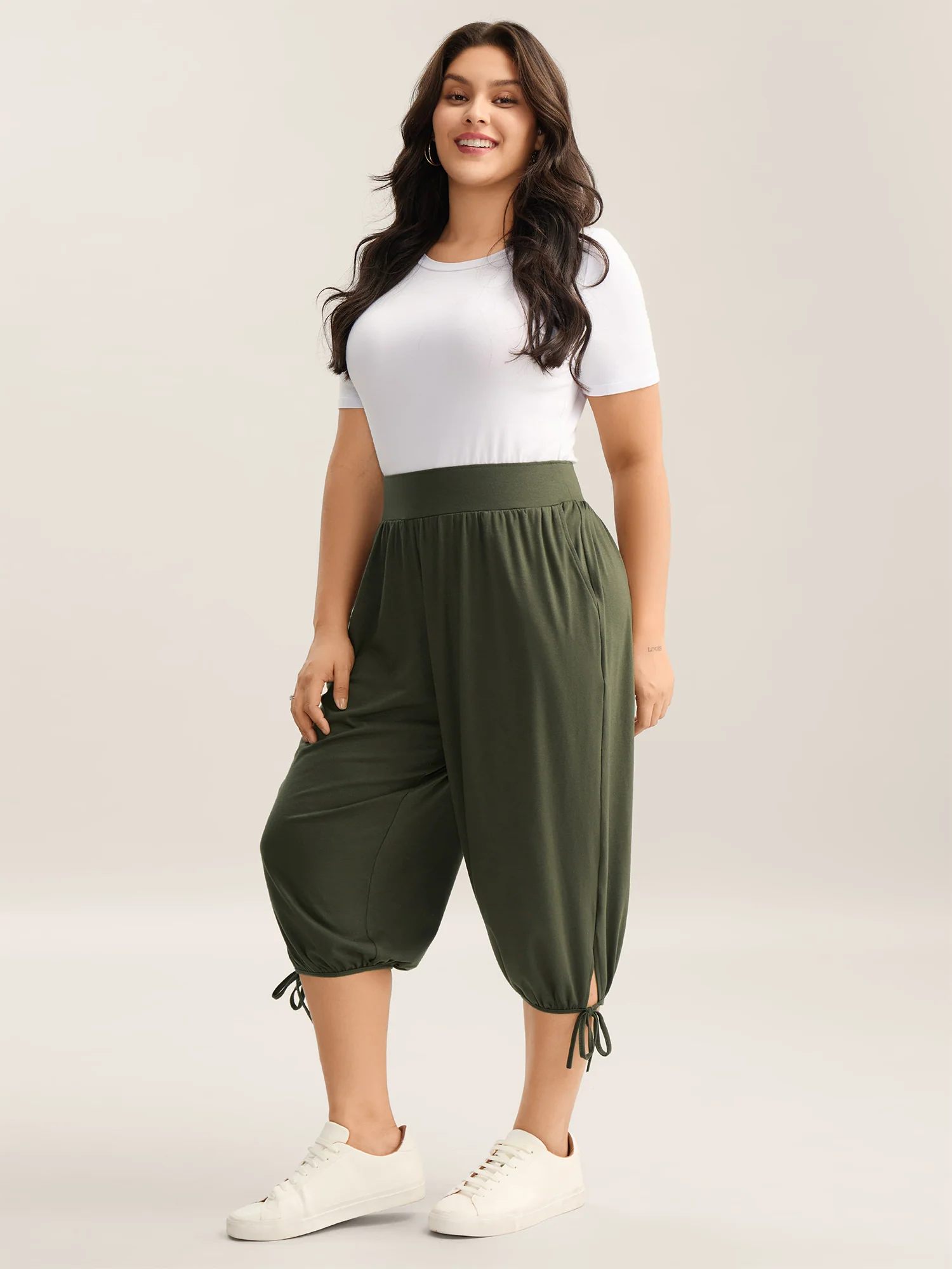Keyhole Hem Ties Jogger Pants - Image 3