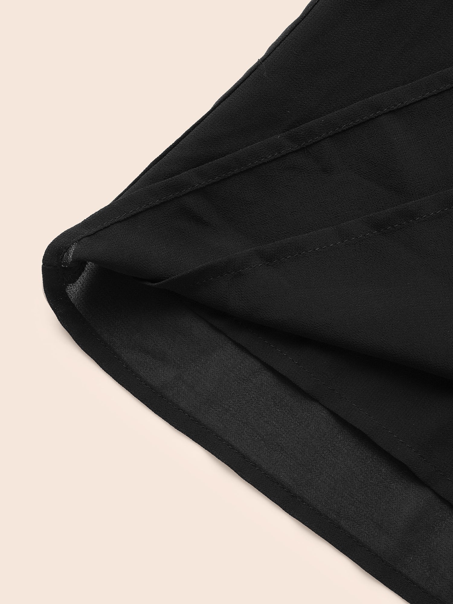 Keyhole Metal Detail Gathered Blouse - Image 7