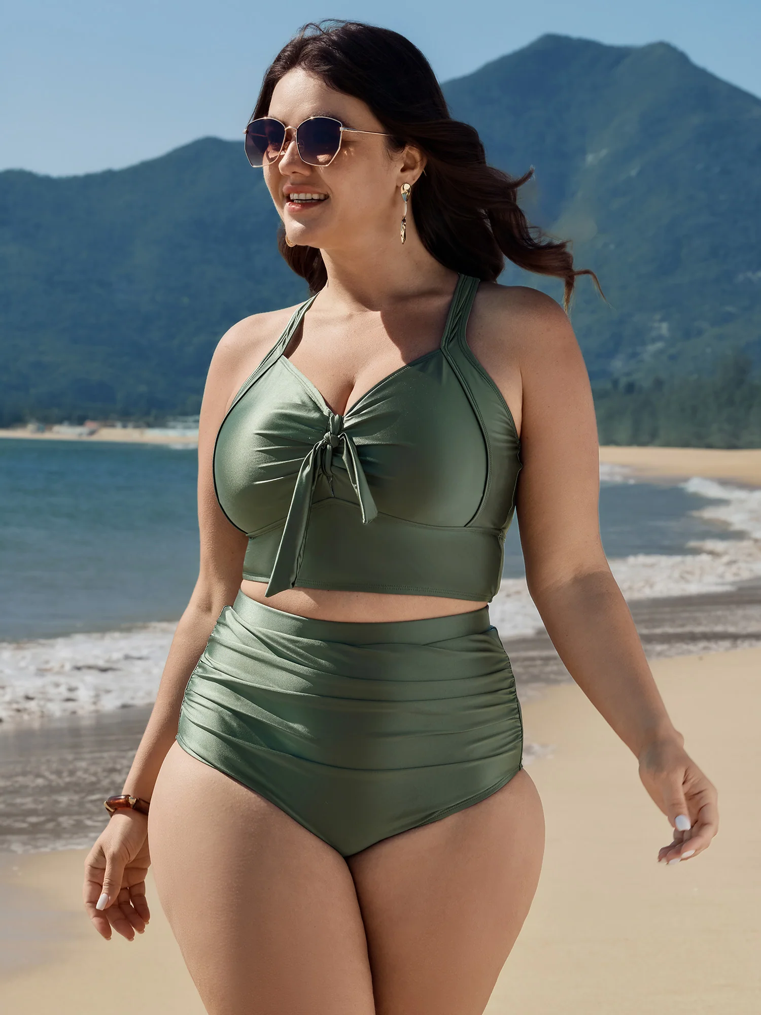 Knotted Bodice Ruched Bikini Top - Image 3