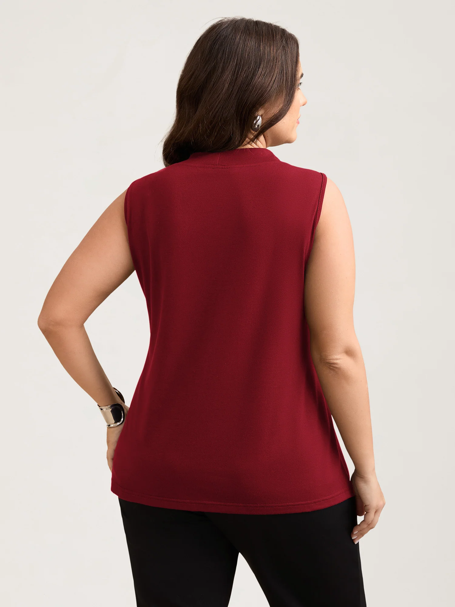 Knotted Neckline Fitted Sleeveless Blouse - Image 15