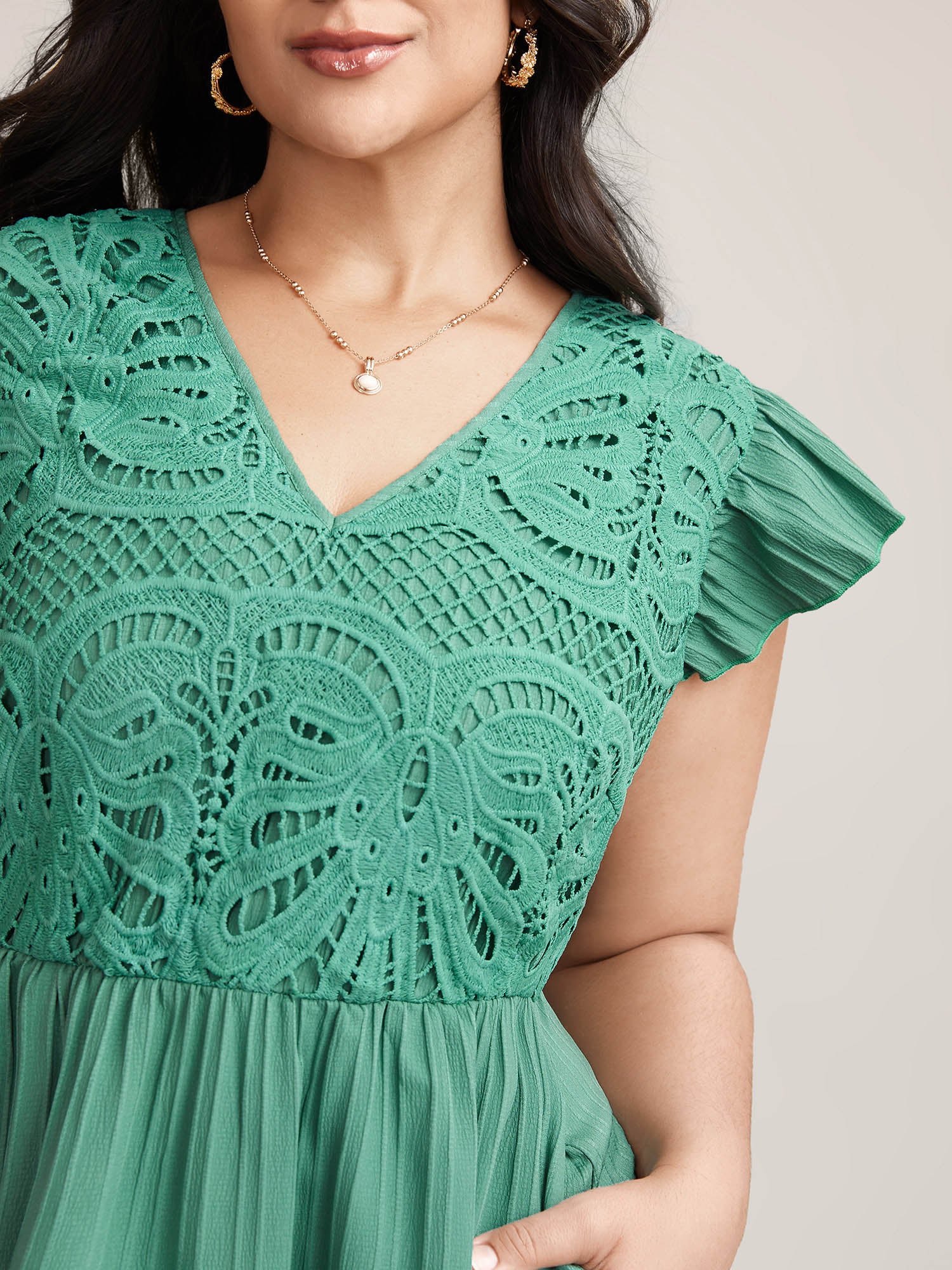 Lace Cut-Out Flutter Sleeve Midi Dress - Image 2