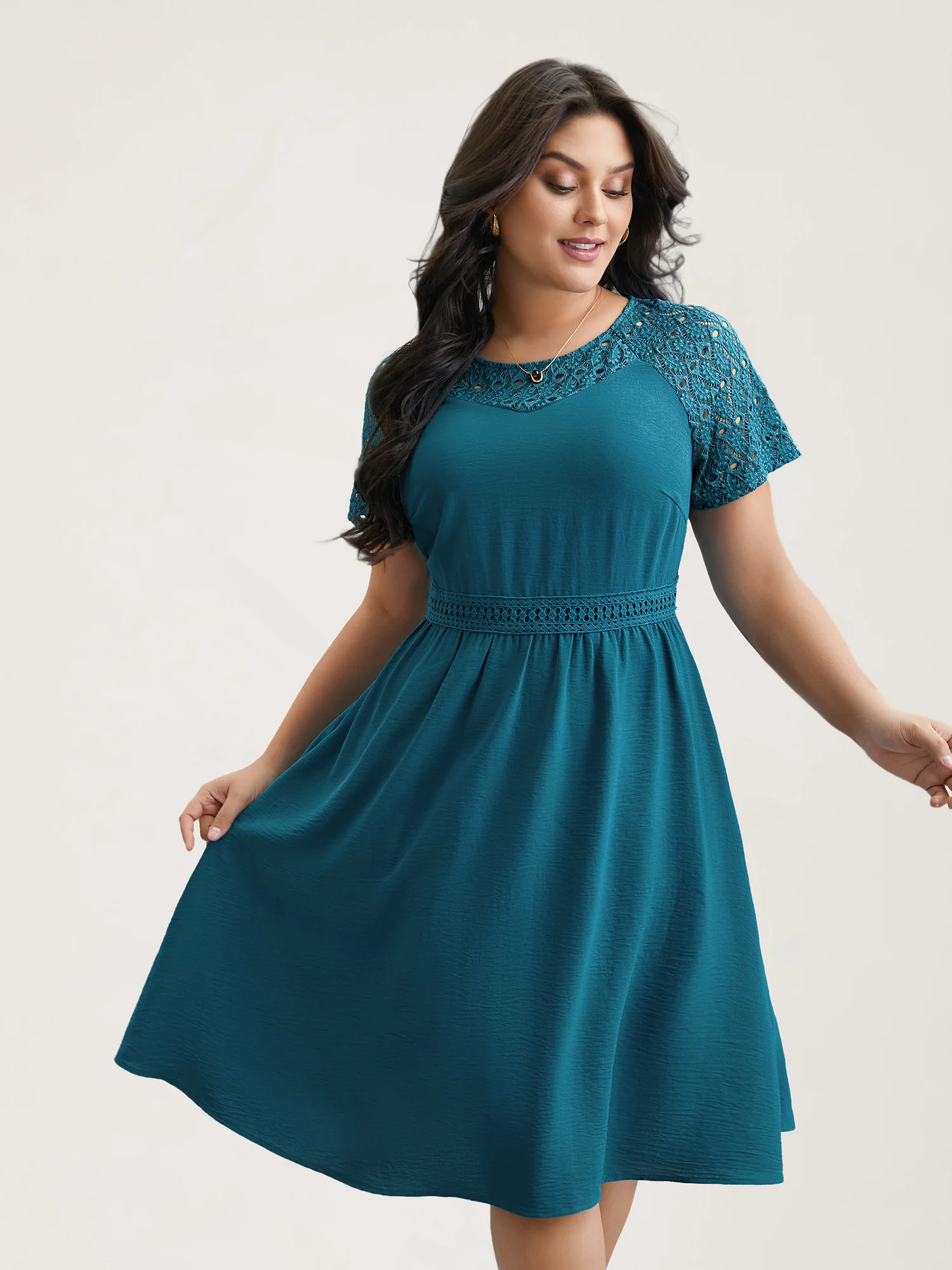 Lace Cut-Out Raglan Sleeve Pockets Mini Dress - Image 2