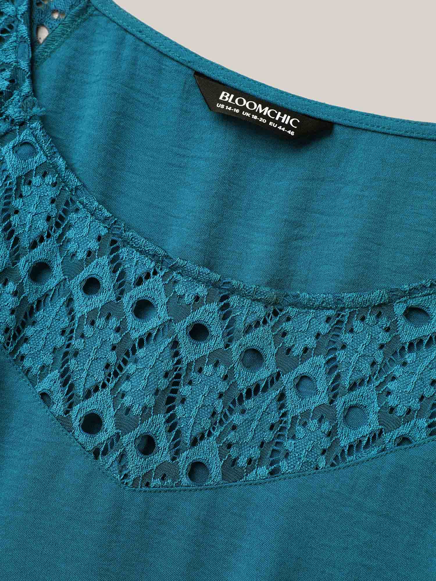 Lace Cut-Out Raglan Sleeve Pockets Mini Dress - Image 7