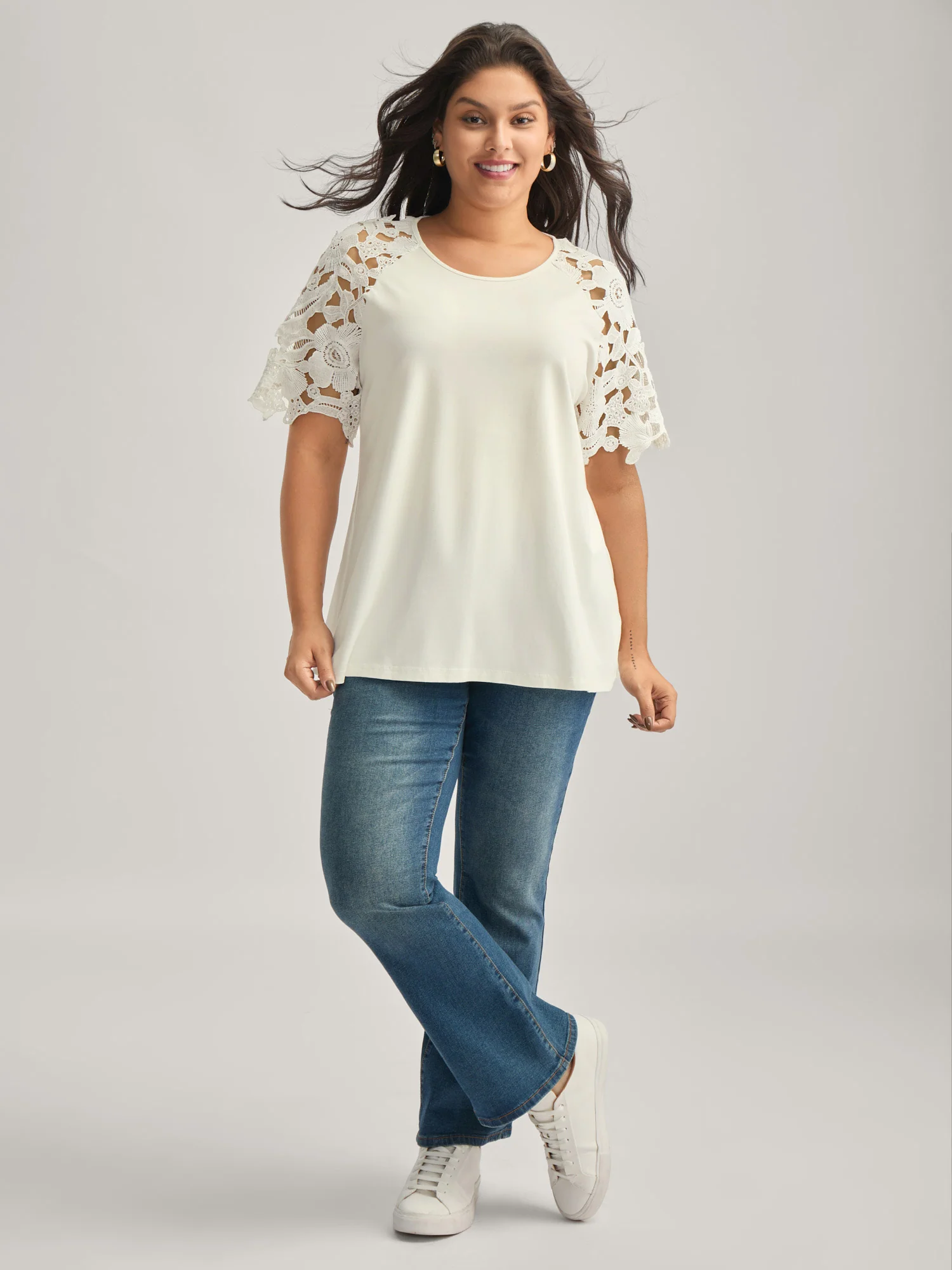 Lace Cut-Out Sleeve Solid T-Shirt - Image 3