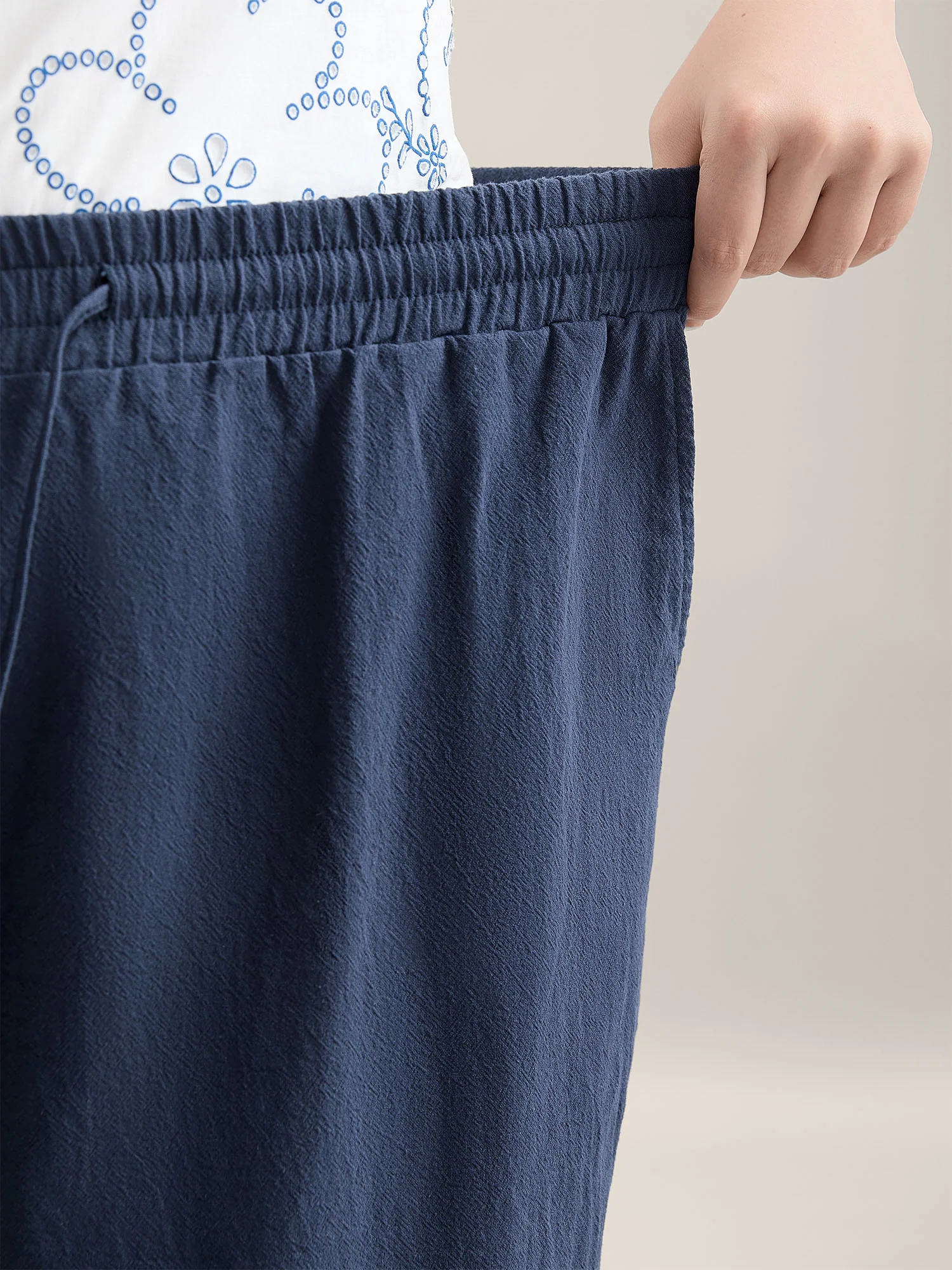 Lace Cut-Out Straight-Leg Plain Pants - Image 5