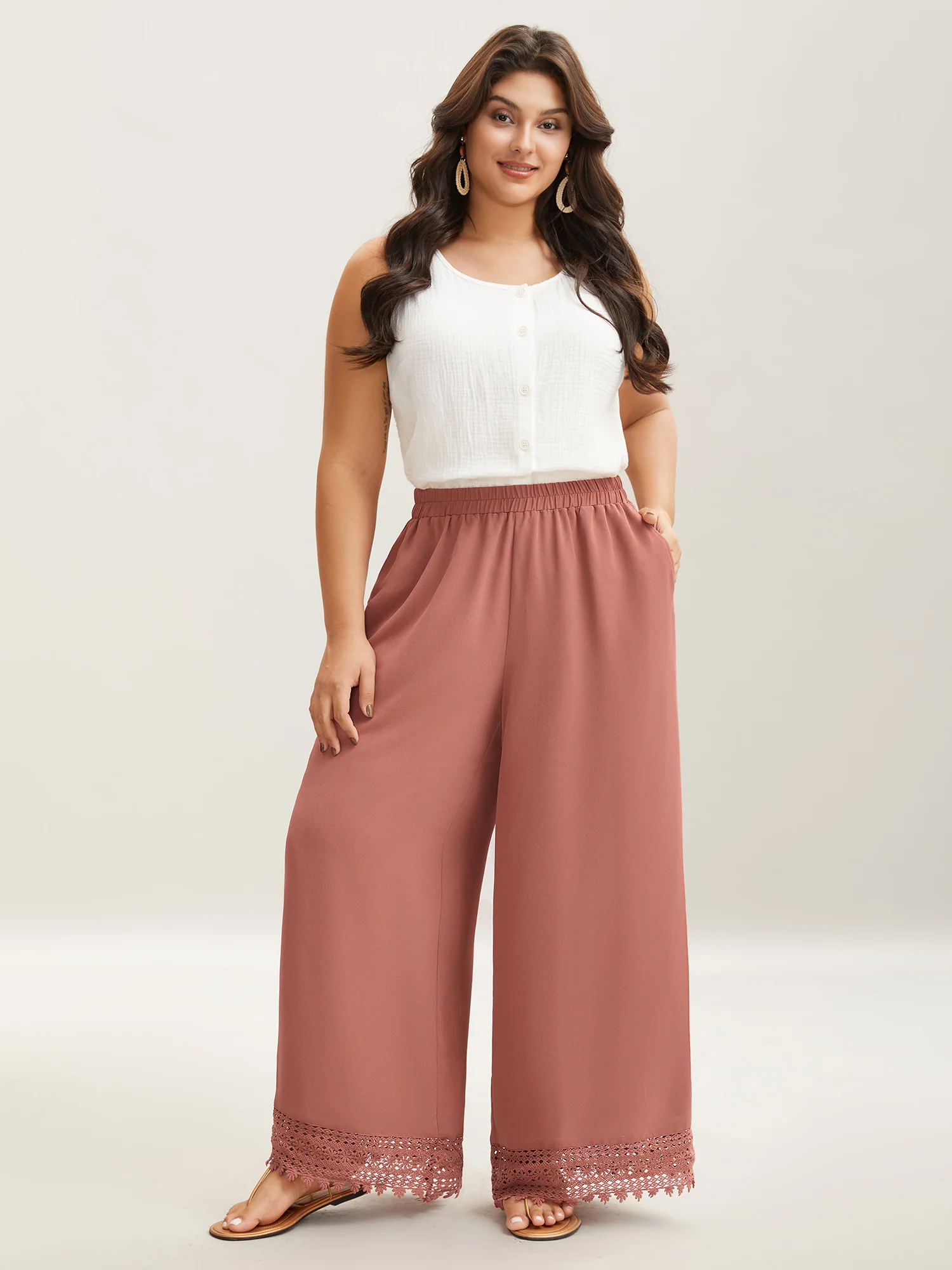 Lace Hem Wide-Leg Pocket Pants - Image 3