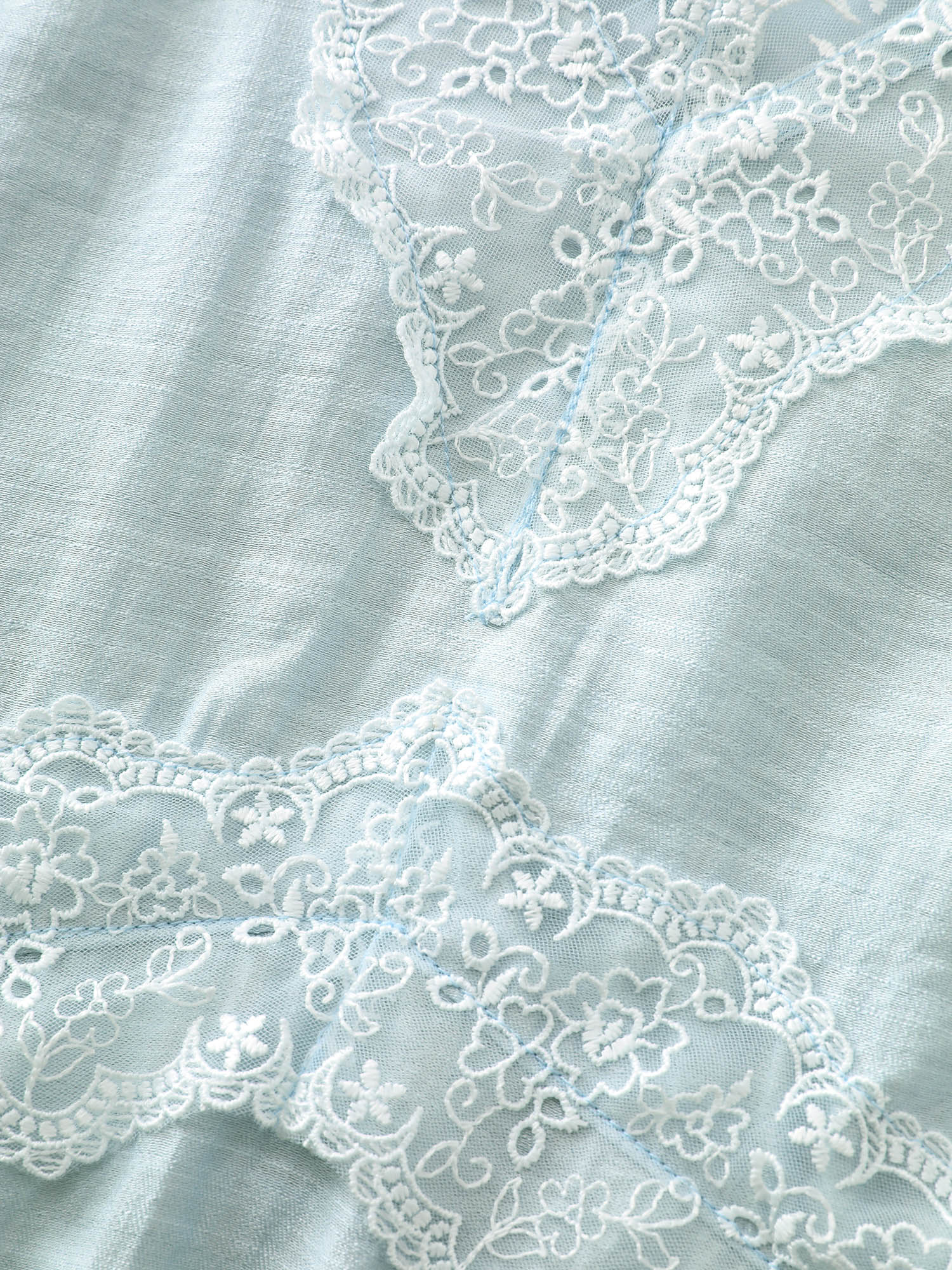 Lace Neckline Plain Blouse - Image 5