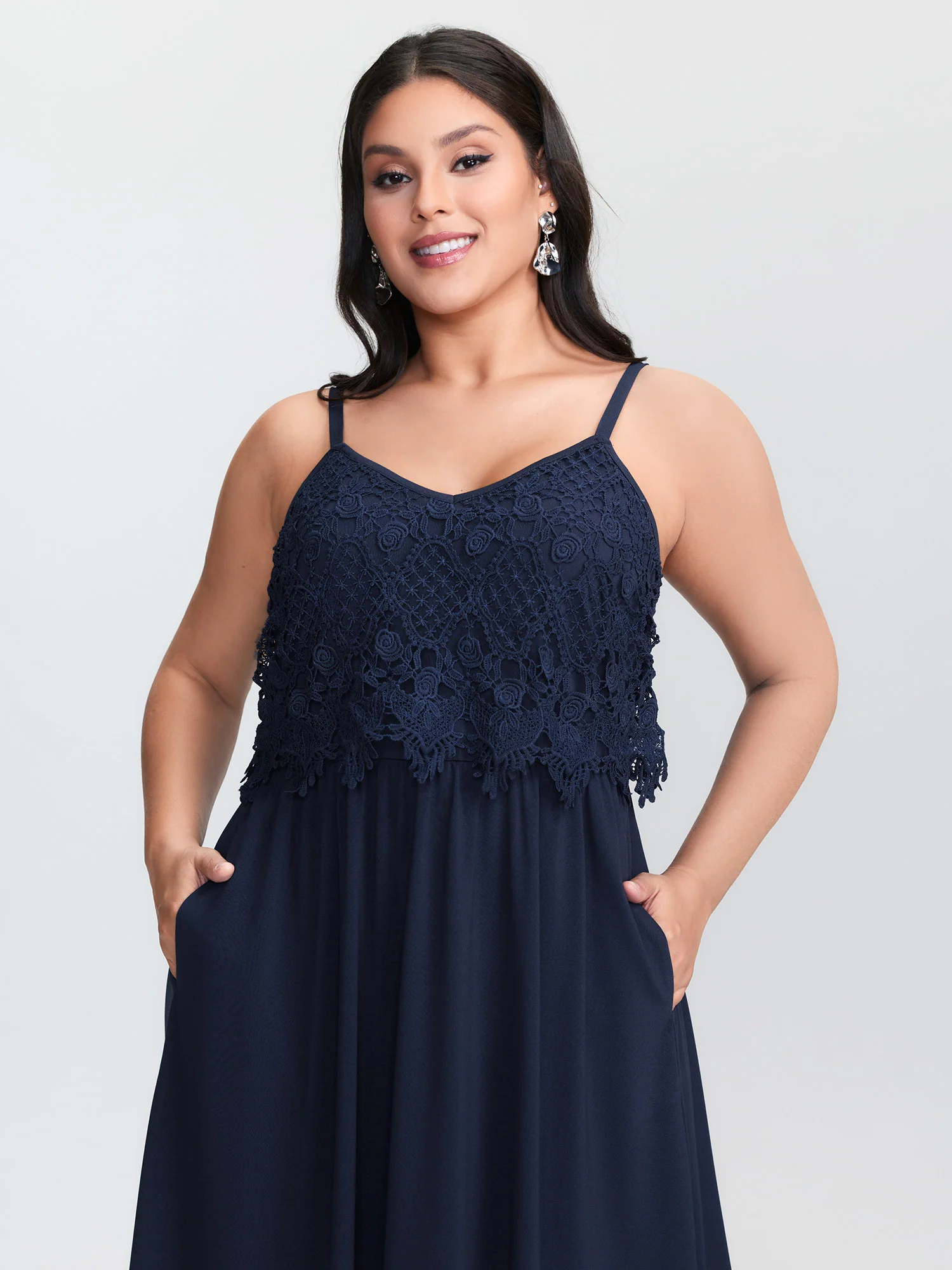 Lace Patchwork Pockets Flowy Midi Dress - Image 2