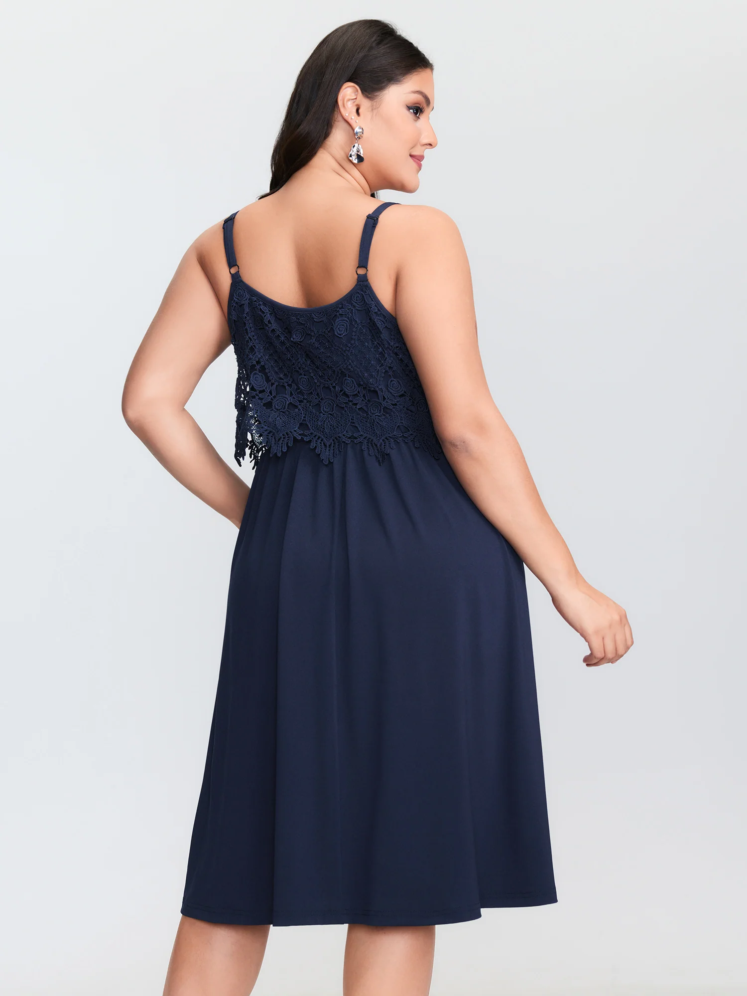 Lace Patchwork Pockets Flowy Midi Dress - Image 5