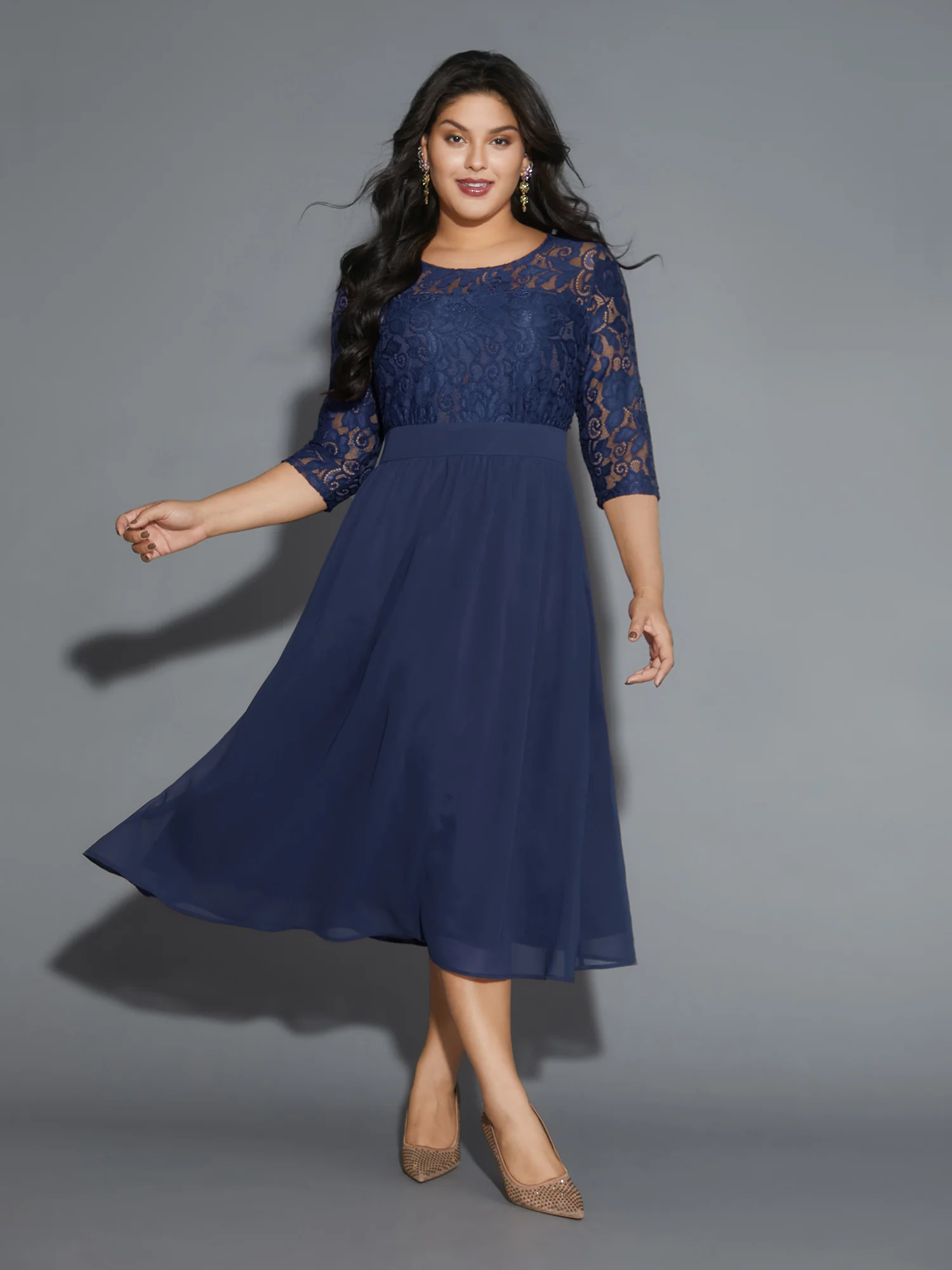 Lace Patchwork Shirred Midi Pocket Dress - Image 10