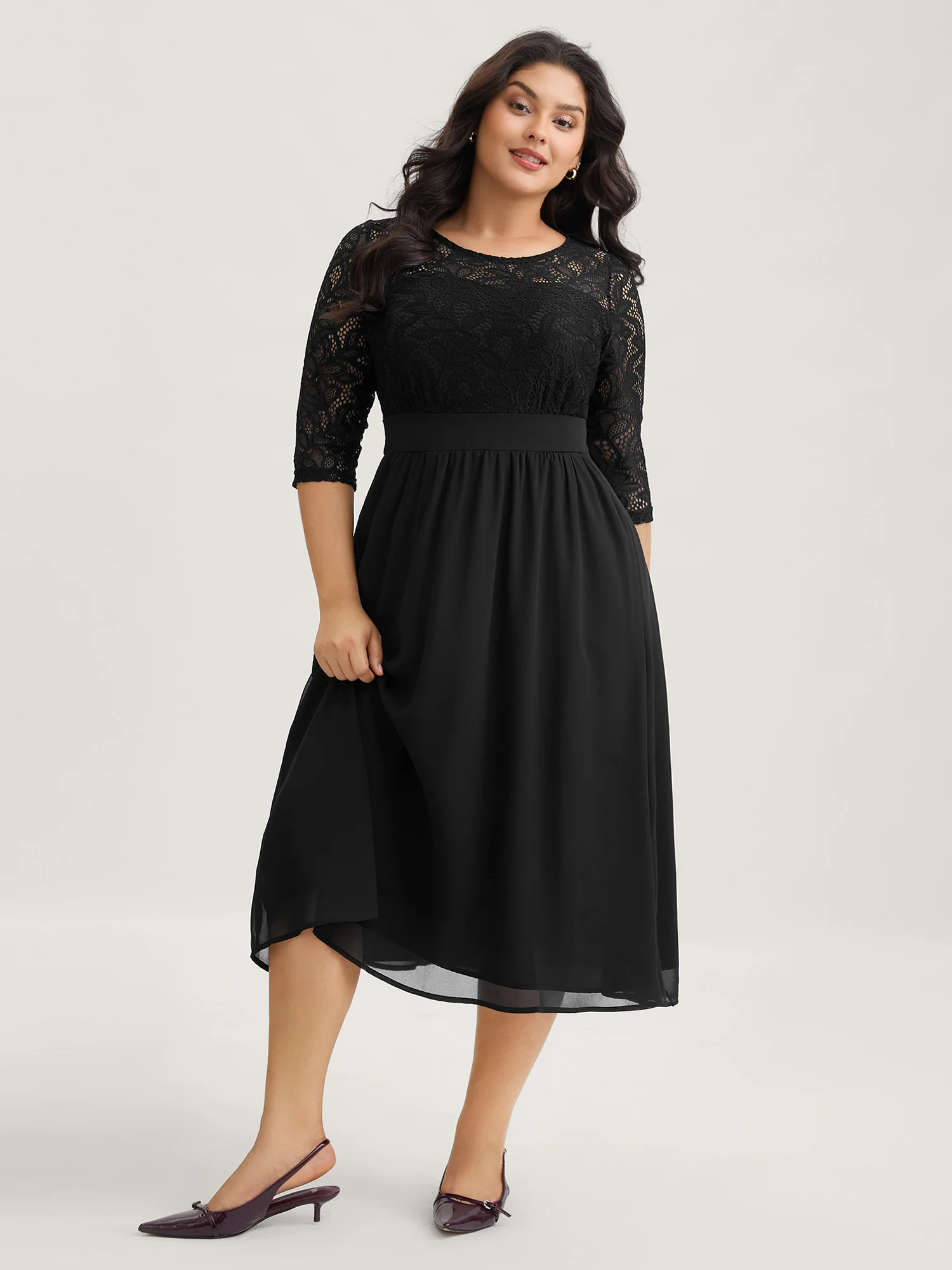 Lace Patchwork Shirred Midi Pocket Dress - Image 2