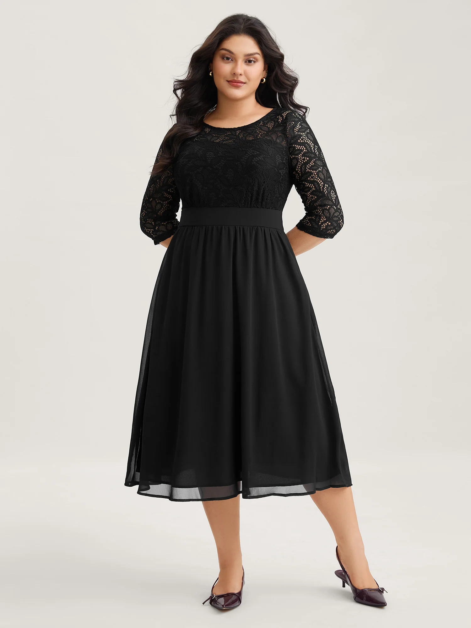 Lace Patchwork Shirred Midi Pocket Dress - Image 4