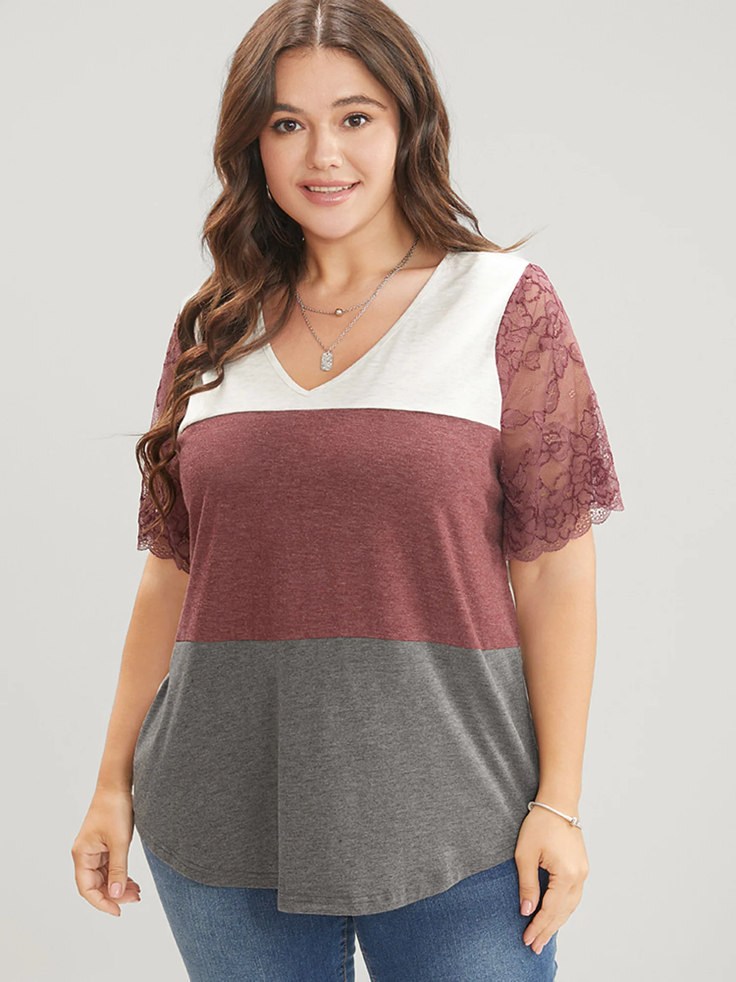 Lace Sheer Sleeve Color Contrast T-Shirt - Image 4