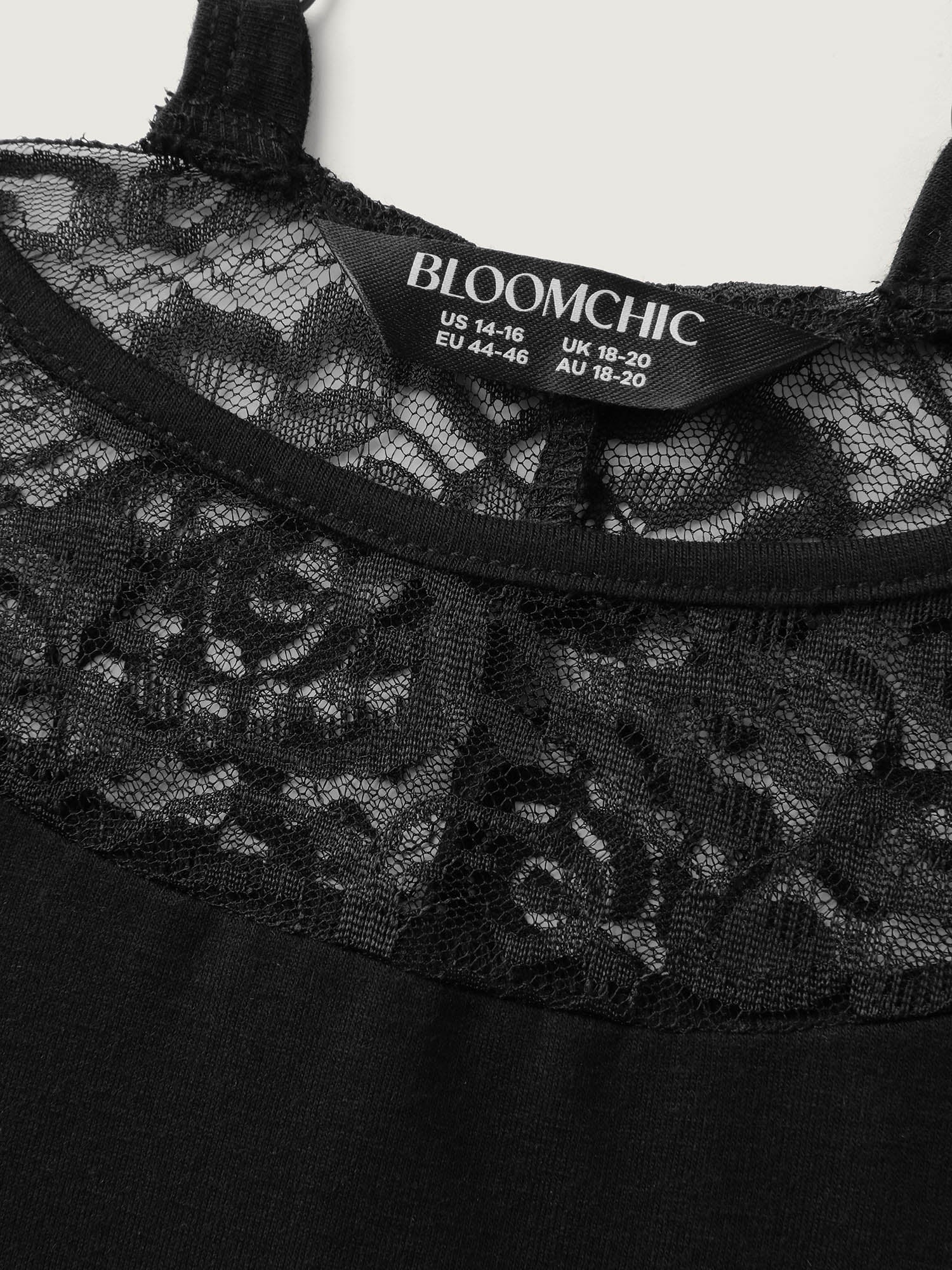 Lace Scoop Neckline Pockets Two-Piece Pajama Set - Image 13