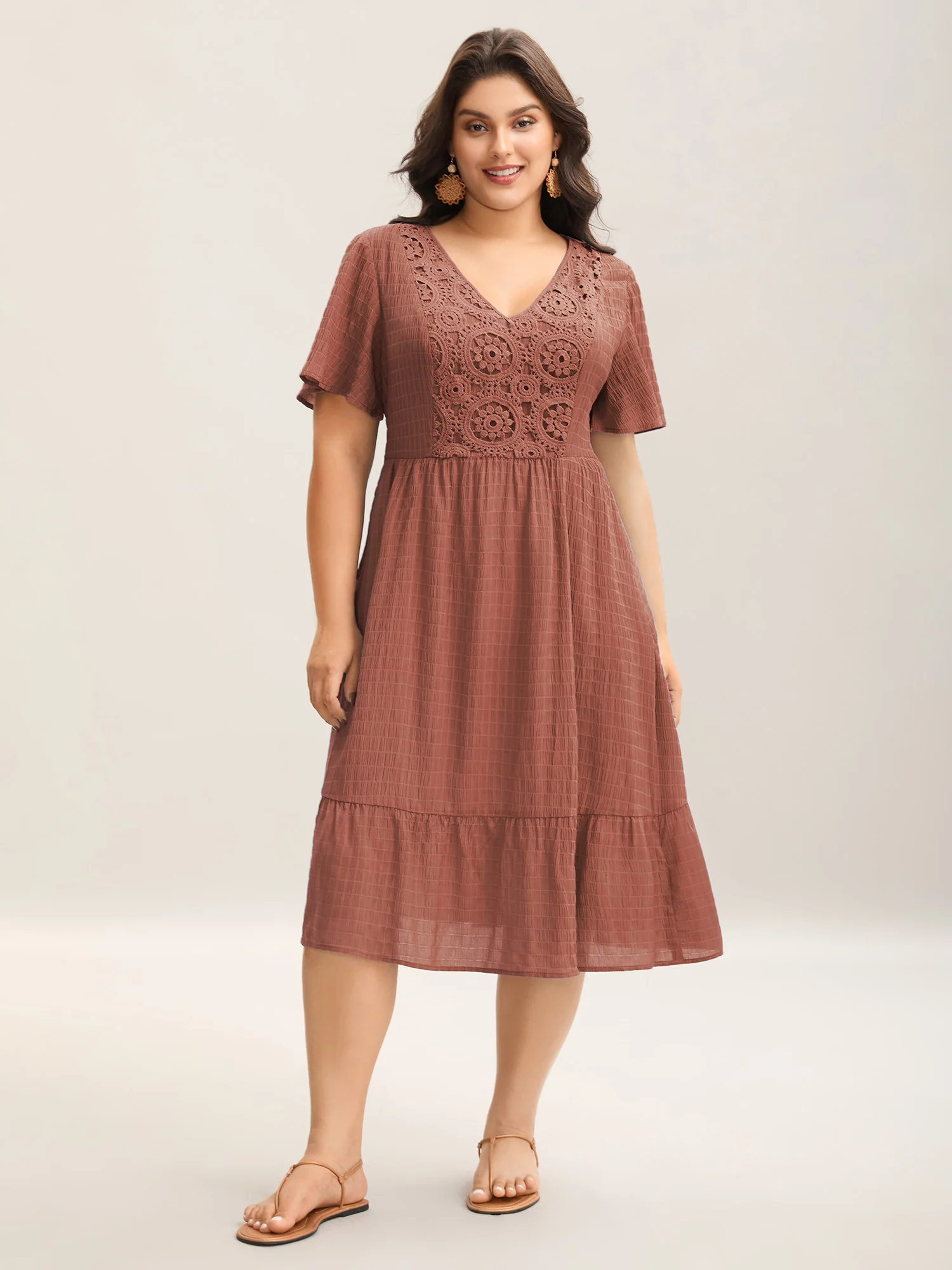 Lace Textured Pockets Tiered Midi Dress - Image 12