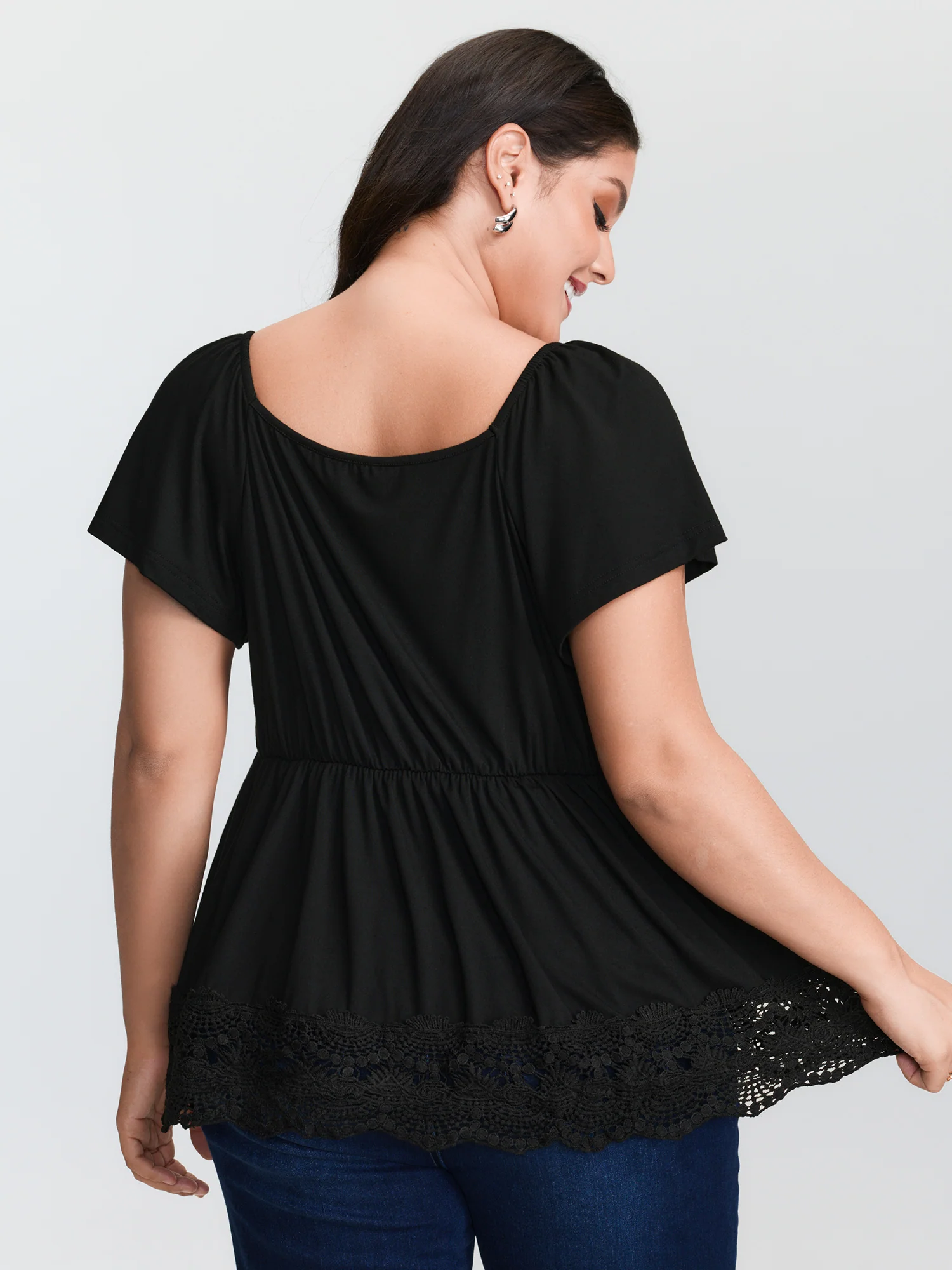 Lace Trim Flared Sleeve Ruched-Front Knit Top - Image 4