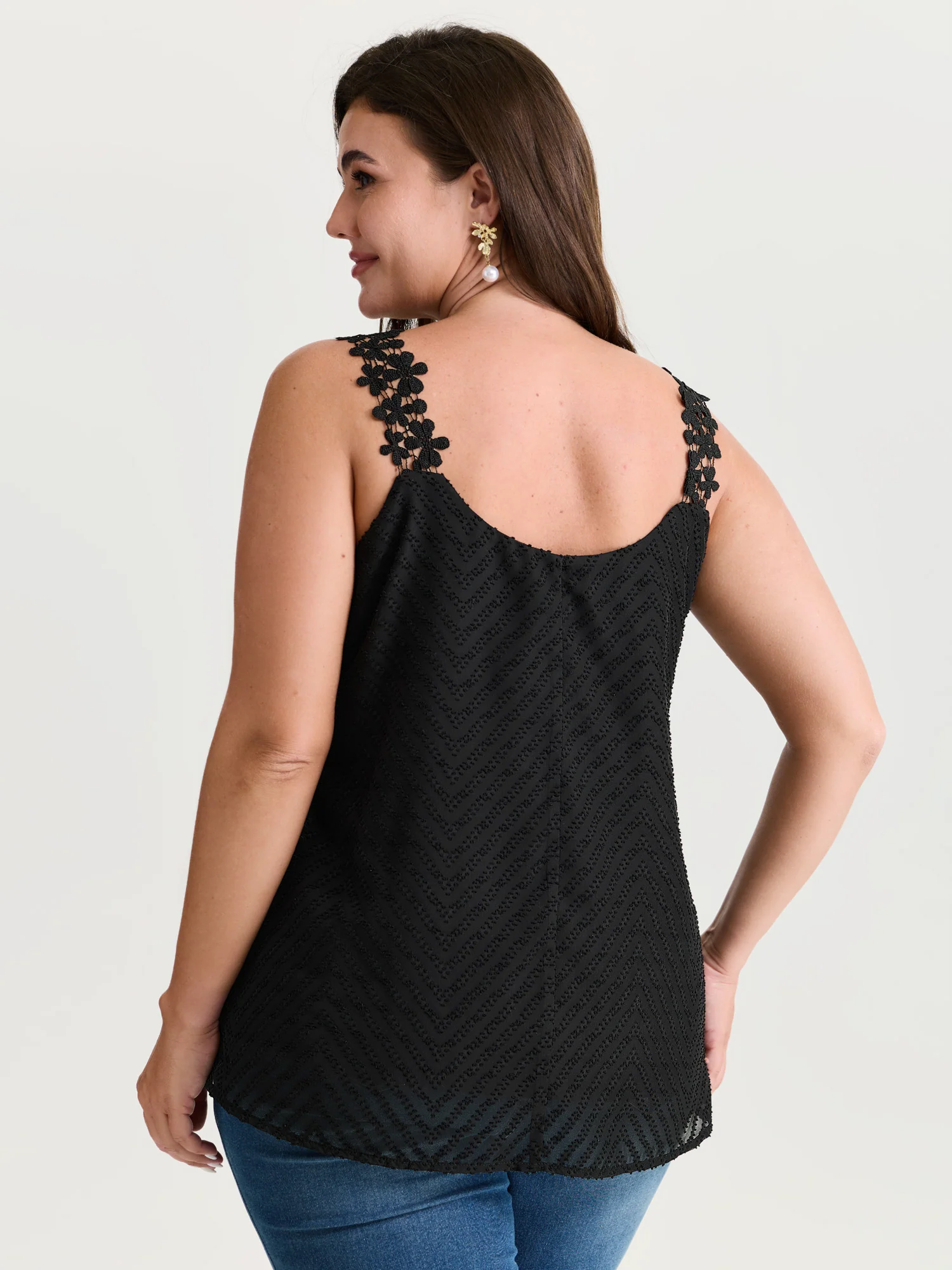 Lace Trim Flowy Tank Top - Image 11