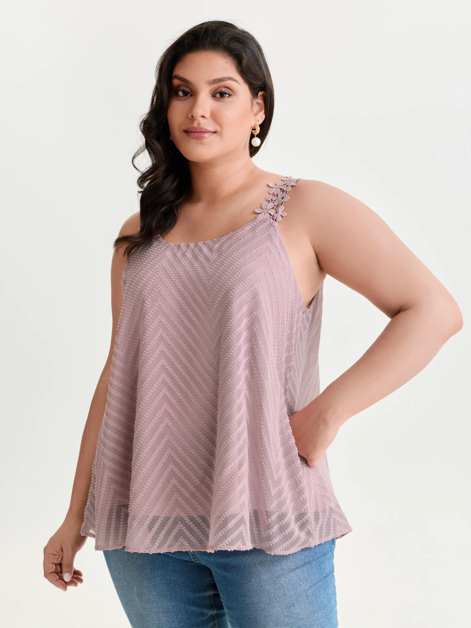 Lace Trim Flowy Tank Top - Image 12