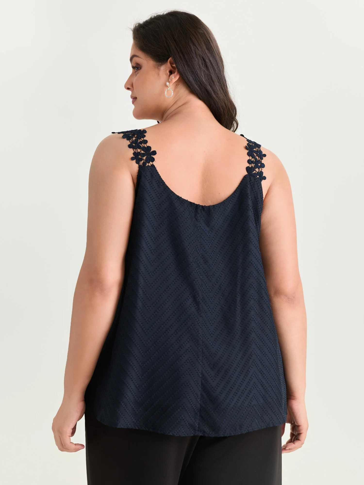 Lace Trim Flowy Tank Top - Image 19
