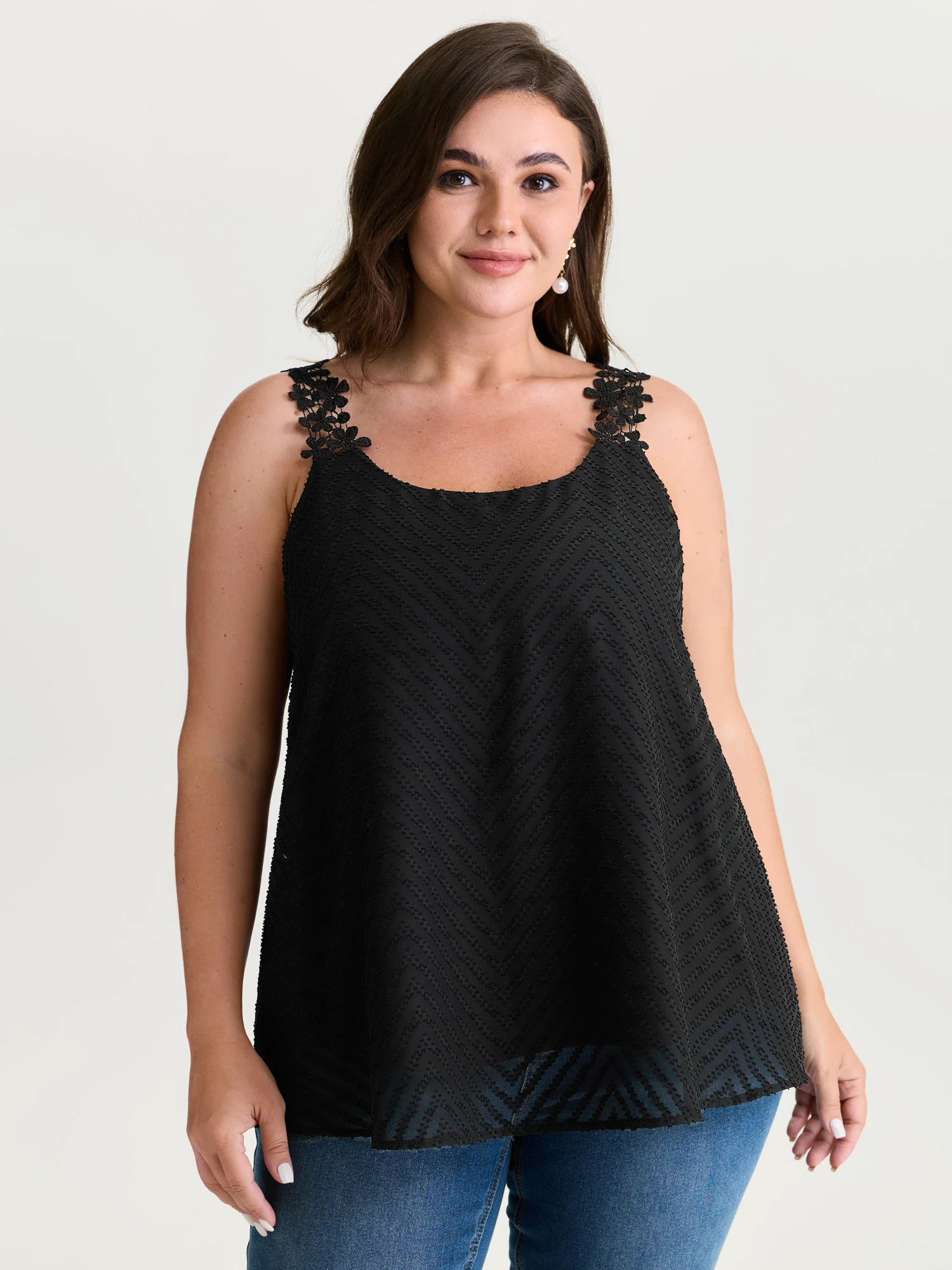 Lace Trim Flowy Tank Top - Image 8