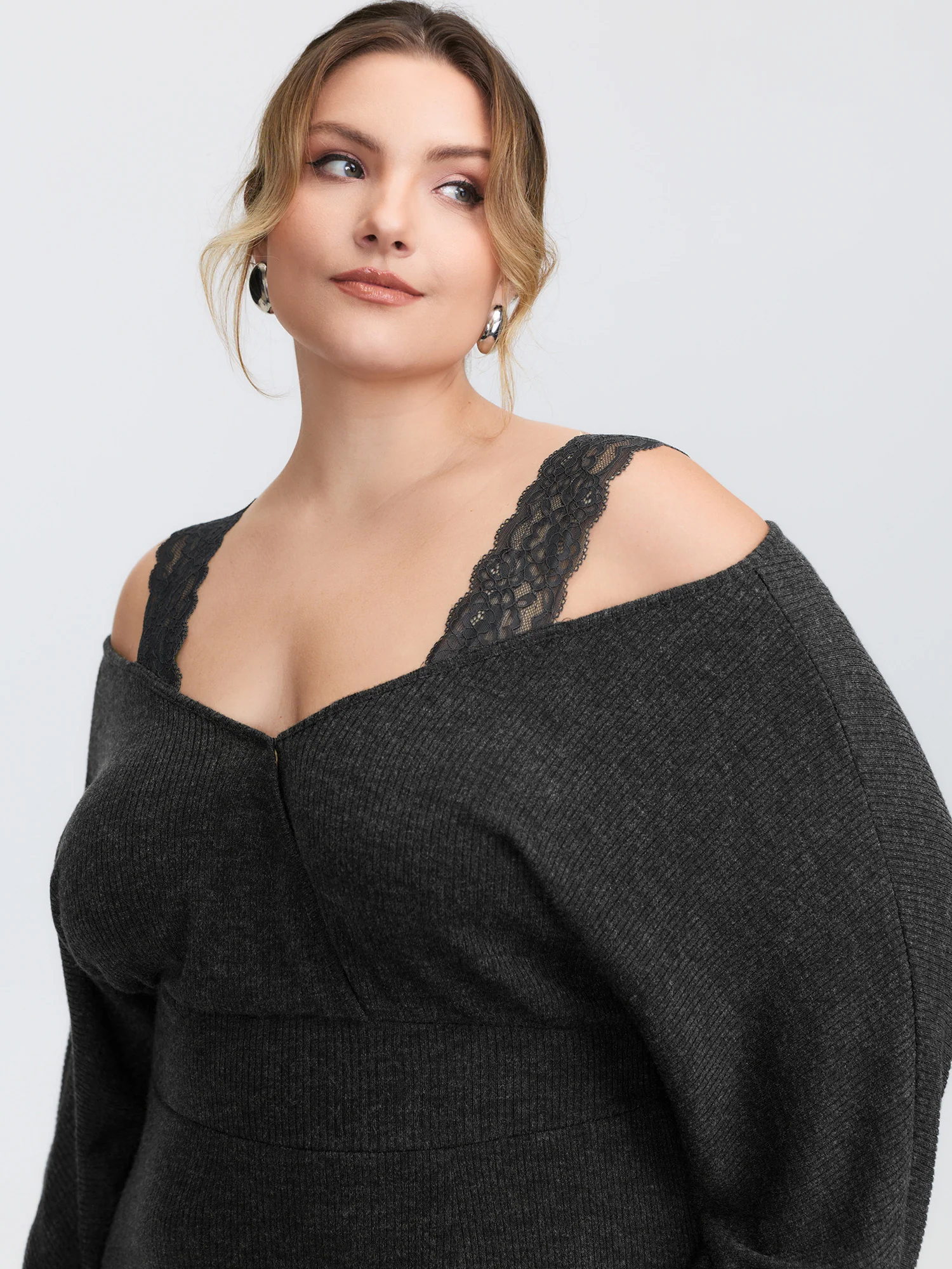 Lace Trim Off-Shoulder Split Hem Midi Dress - Image 2