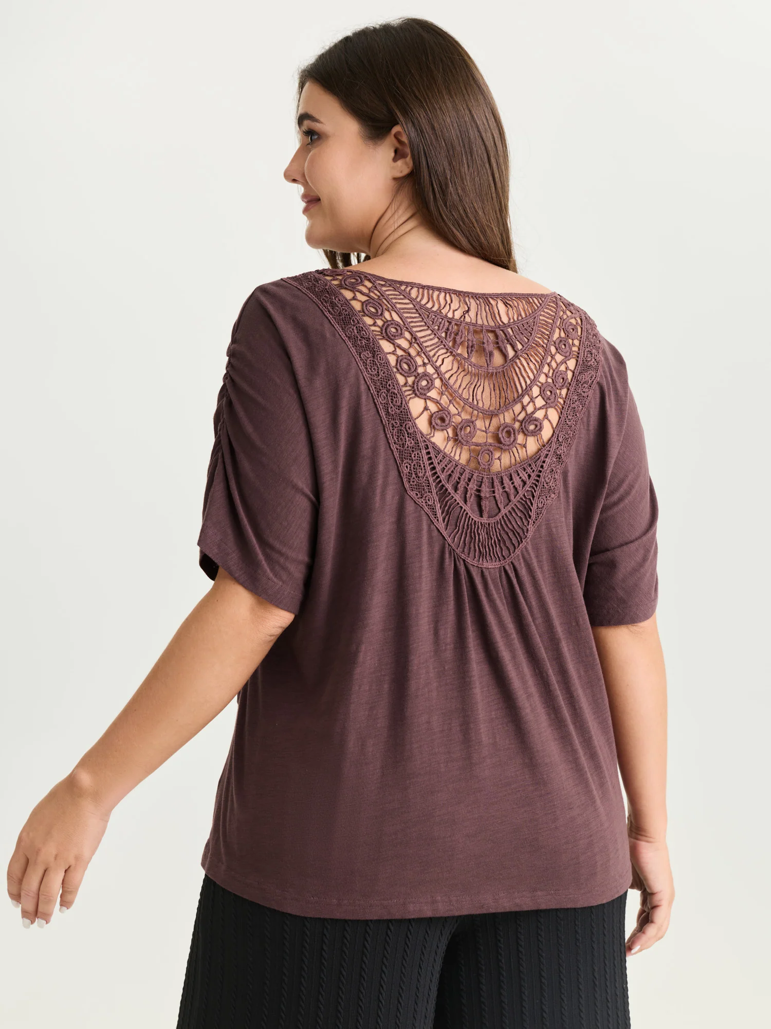 Lace Trim Plain Curvy Hem Knit Top - Image 5