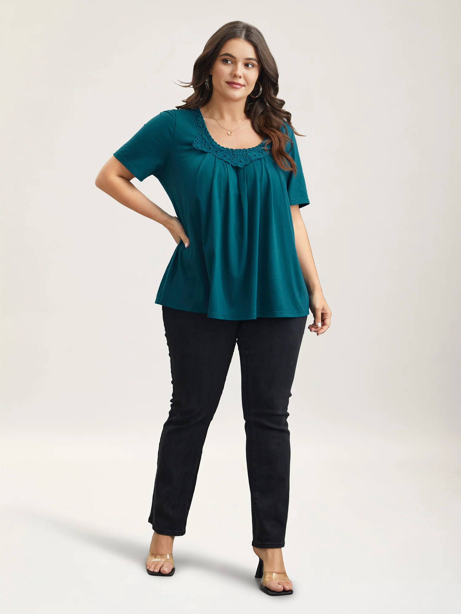 Lace Trim Pleated Round Neck T-Shirt - Image 3