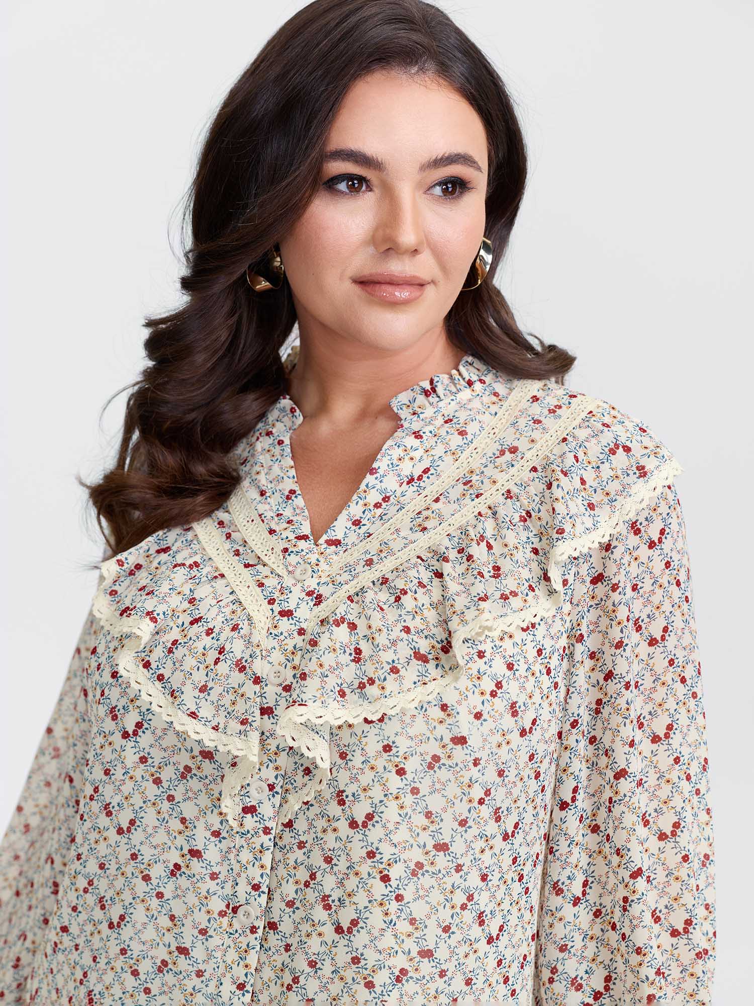 Lace Trim Ruffled Lettuce Edge Blouse - Image 3
