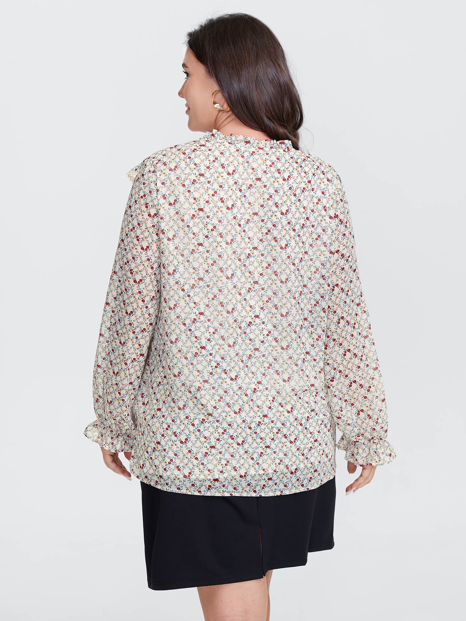 Lace Trim Ruffled Lettuce Edge Blouse - Image 4