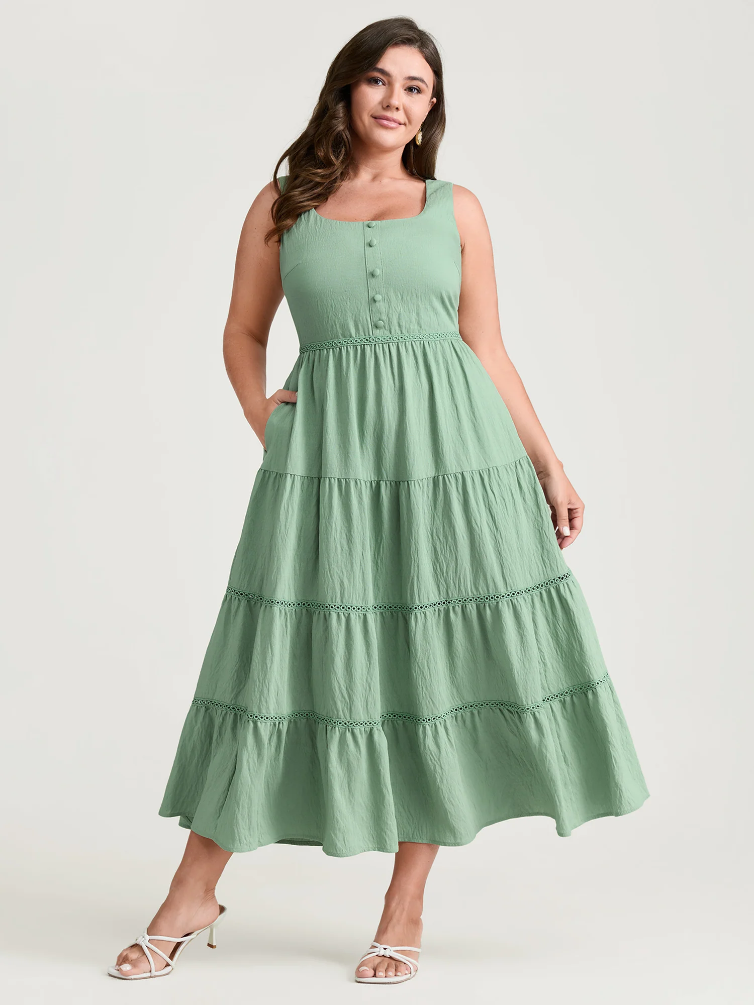 Lace Trim Sleeveless Tiered Maxi Dress - Image 3