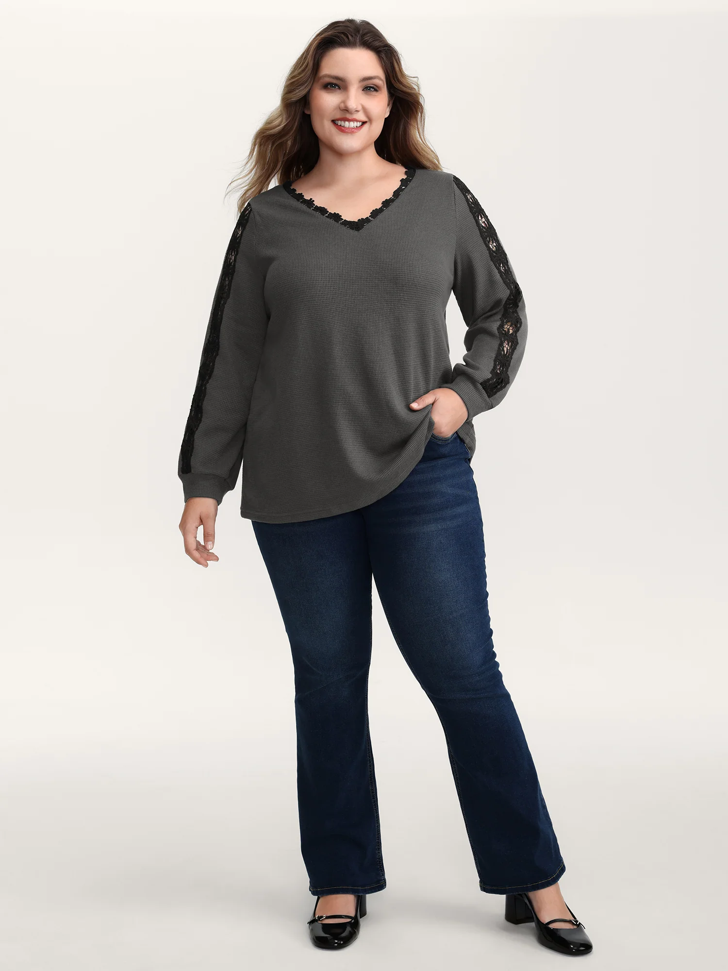 Lace Trim Textured V-Neck T-Shirt - Image 3