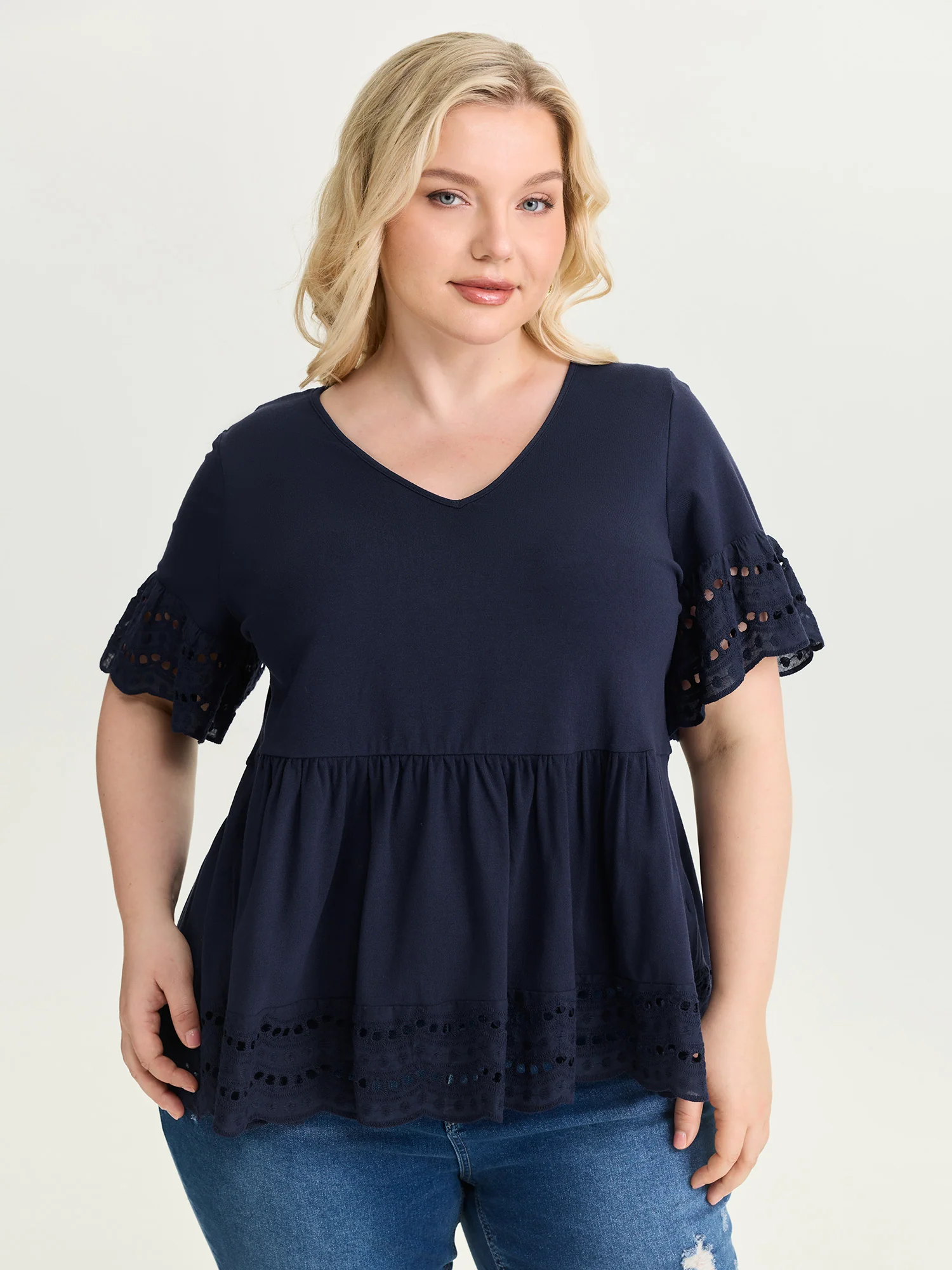 Lace Trim V-Neck Plain Knit Top