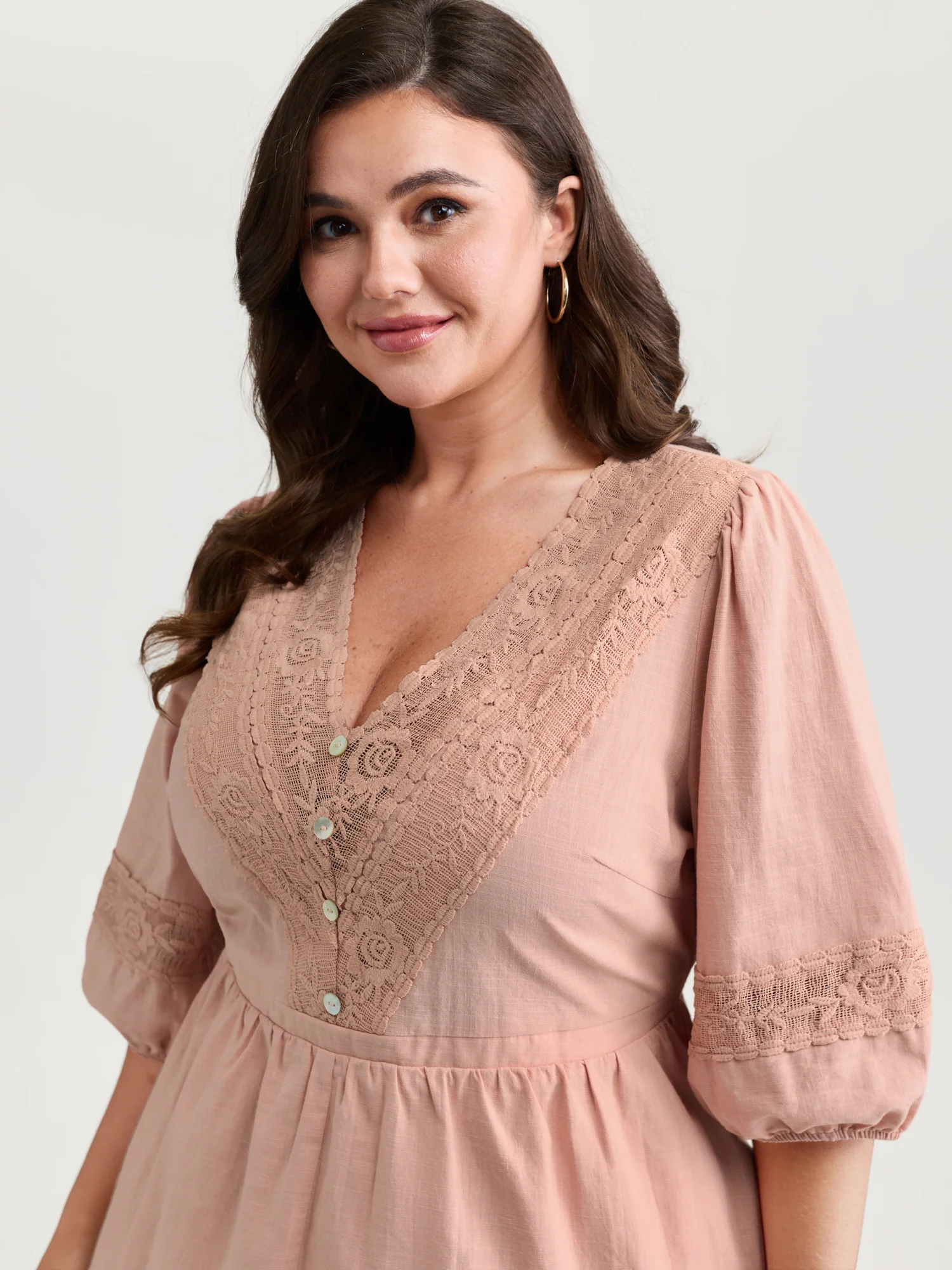 Cotton Lace V-Neckline Cinched-Flared Blouse - Image 2