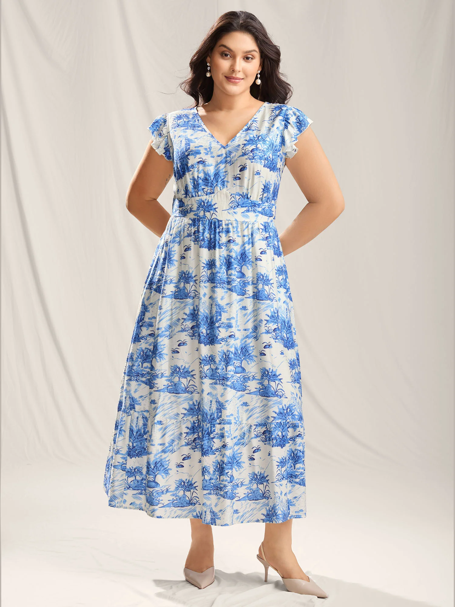 Landscape Floral Print Cinched-Waist Maxi Dress - Image 3