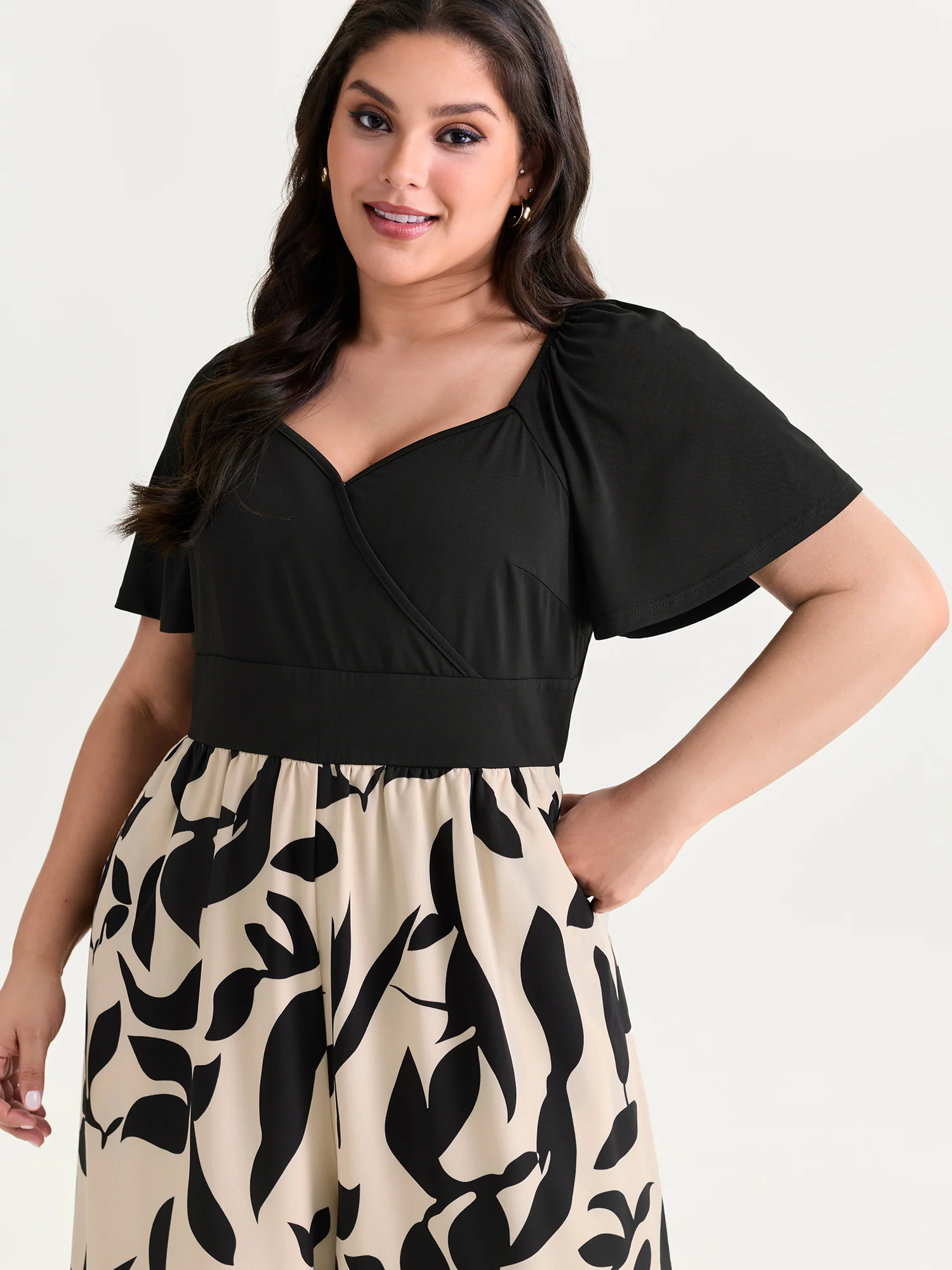 Large Floral Print Color Contrast Jumpsuit - Image 2