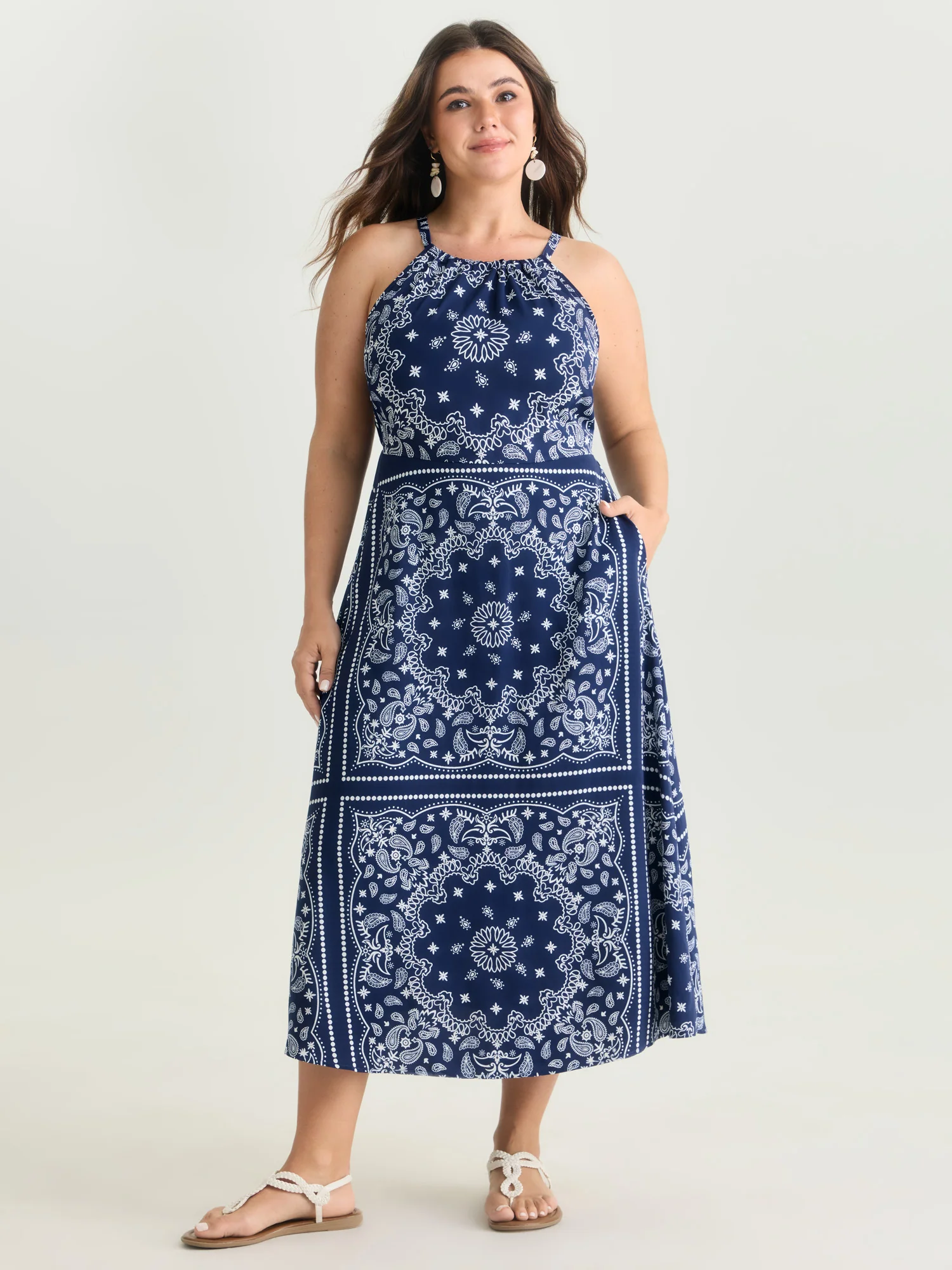 Large Floral Print Halter Neckline Maxi Dress - Image 3