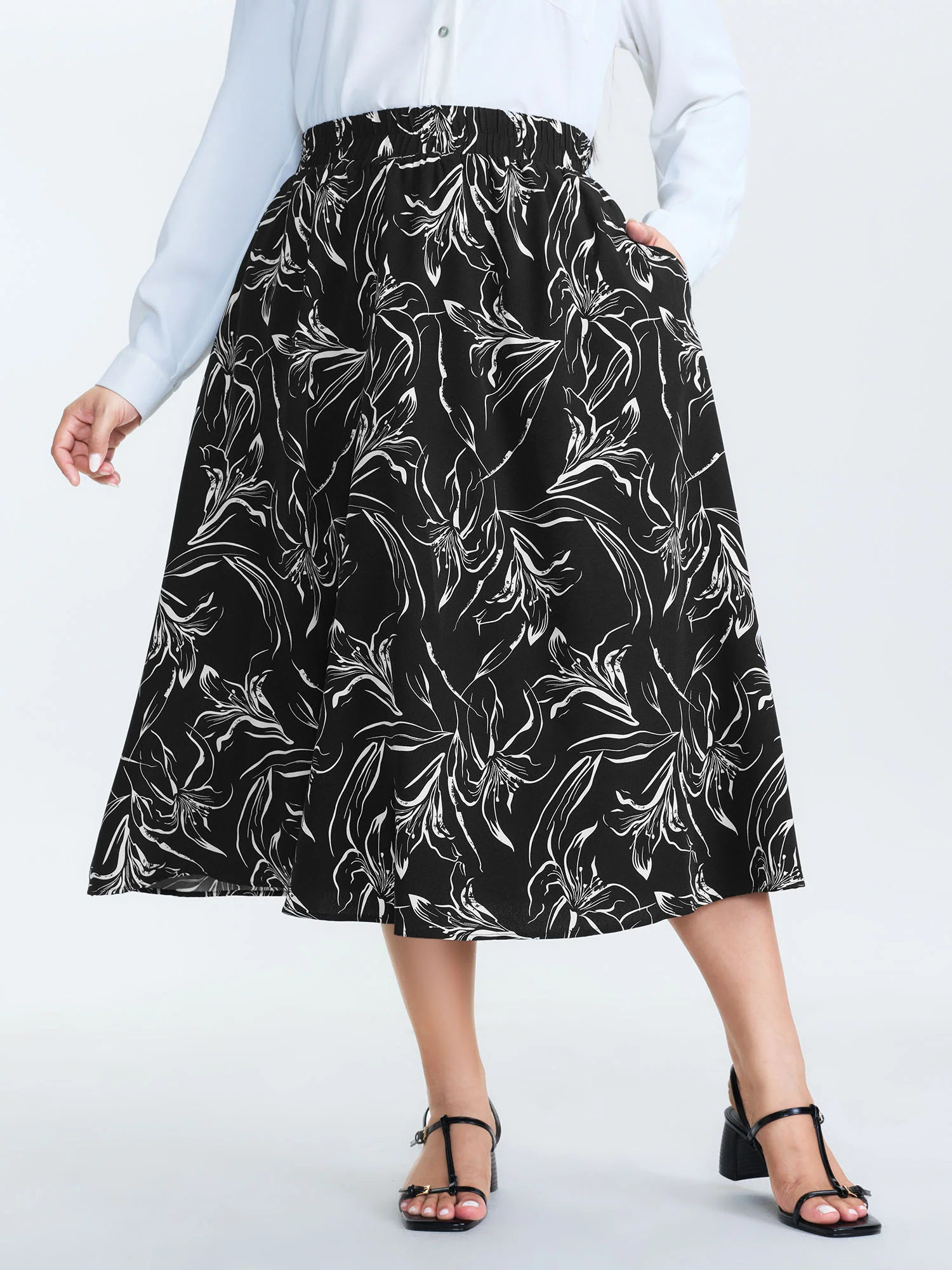 Large Floral Print Pocket Maxi Skirt - Image 2
