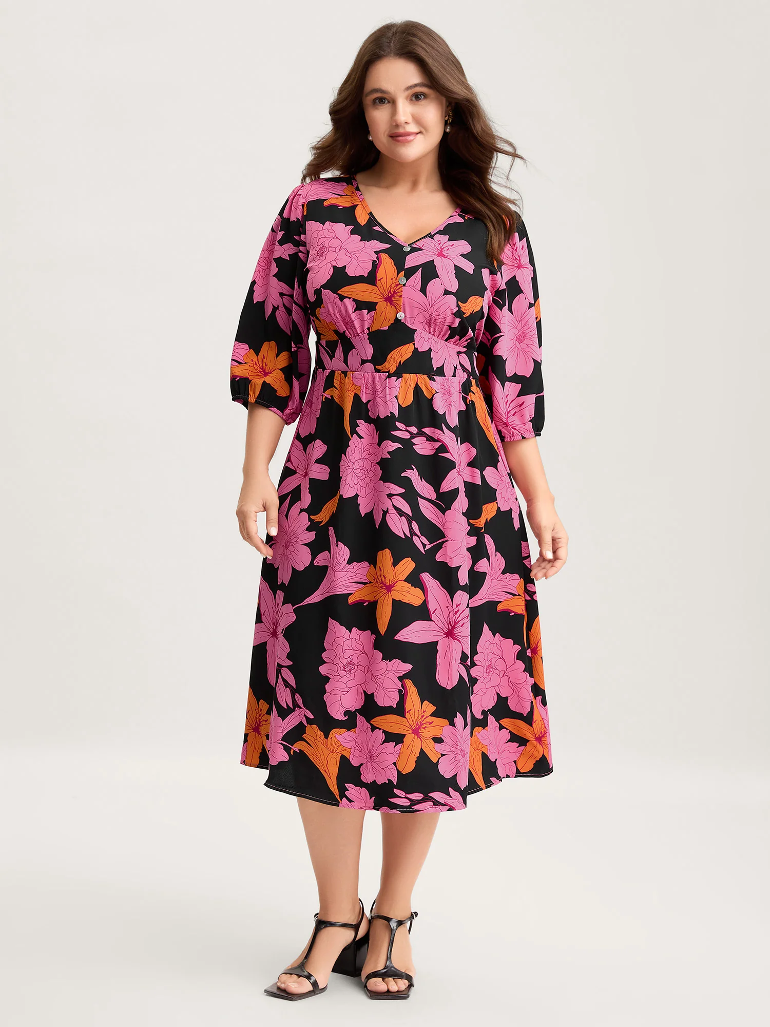 Large Floral Print Shirred Pockets Midi Dress - Image 3