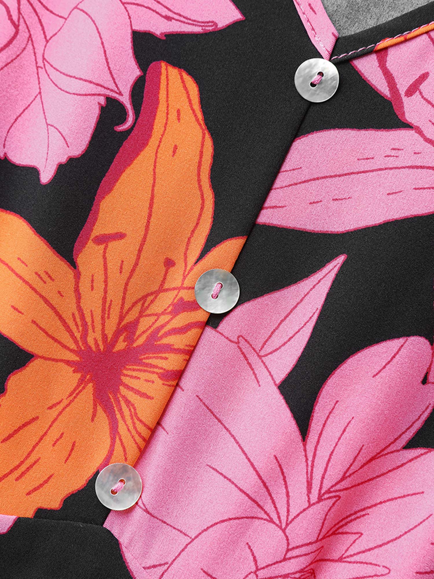 Large Floral Print Shirred Pockets Midi Dress - Image 7