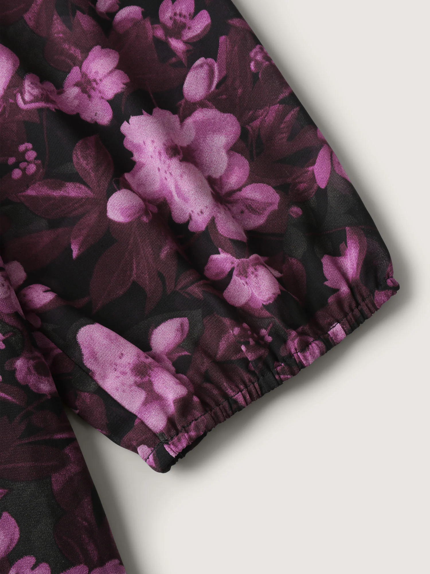 Large Floral Print Shirred Waist Midi Dress - Image 6