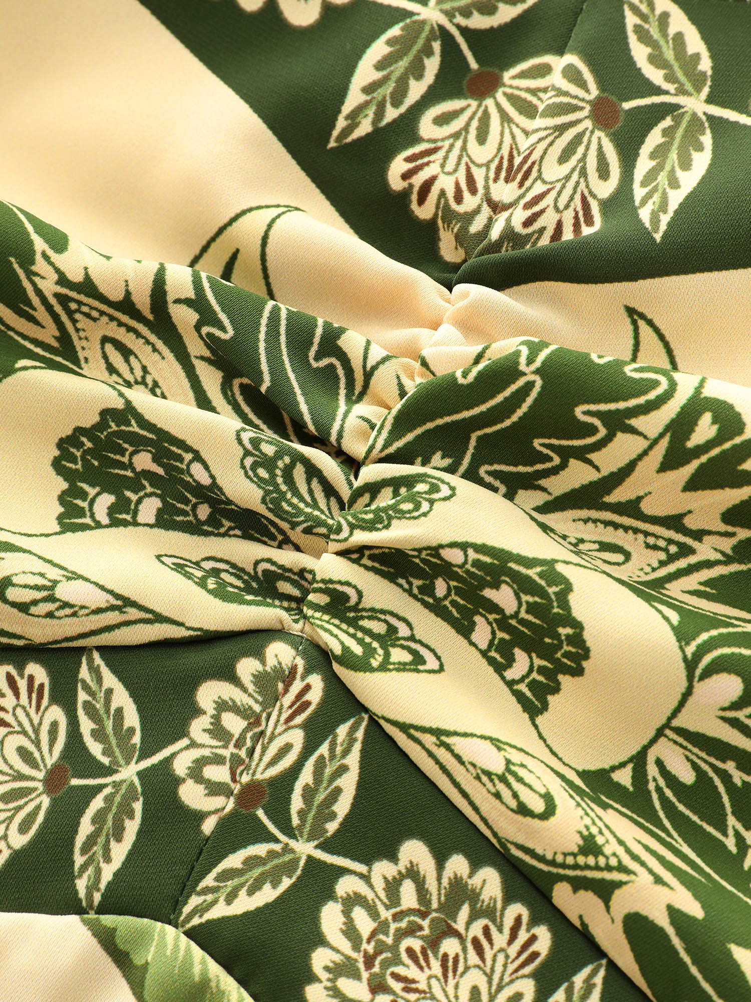 Large Floral Print Sweetheart Neckline Mini Dress - Image 5