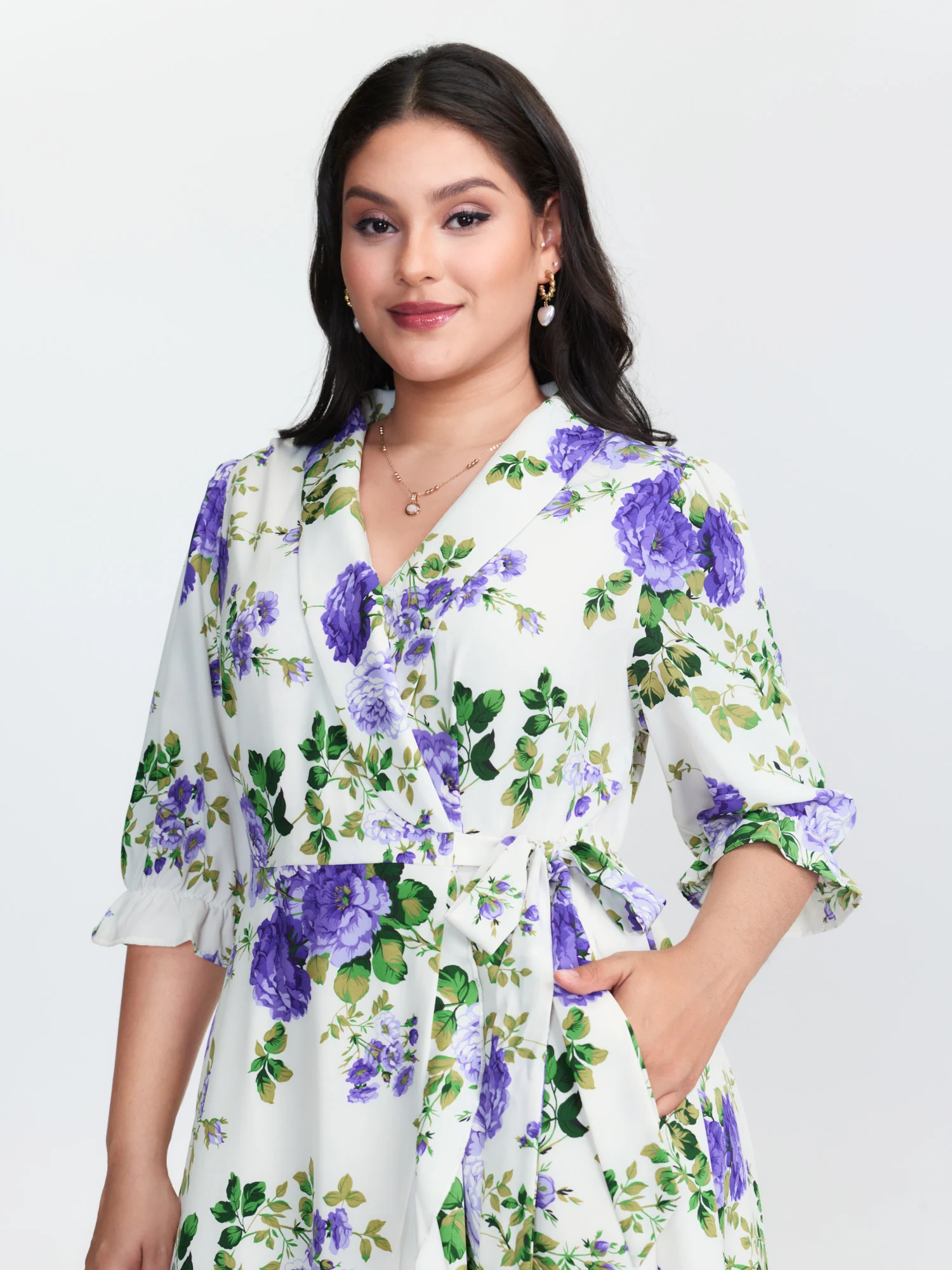 Large Floral Print Wrap Pockets Midi Dress - Image 2